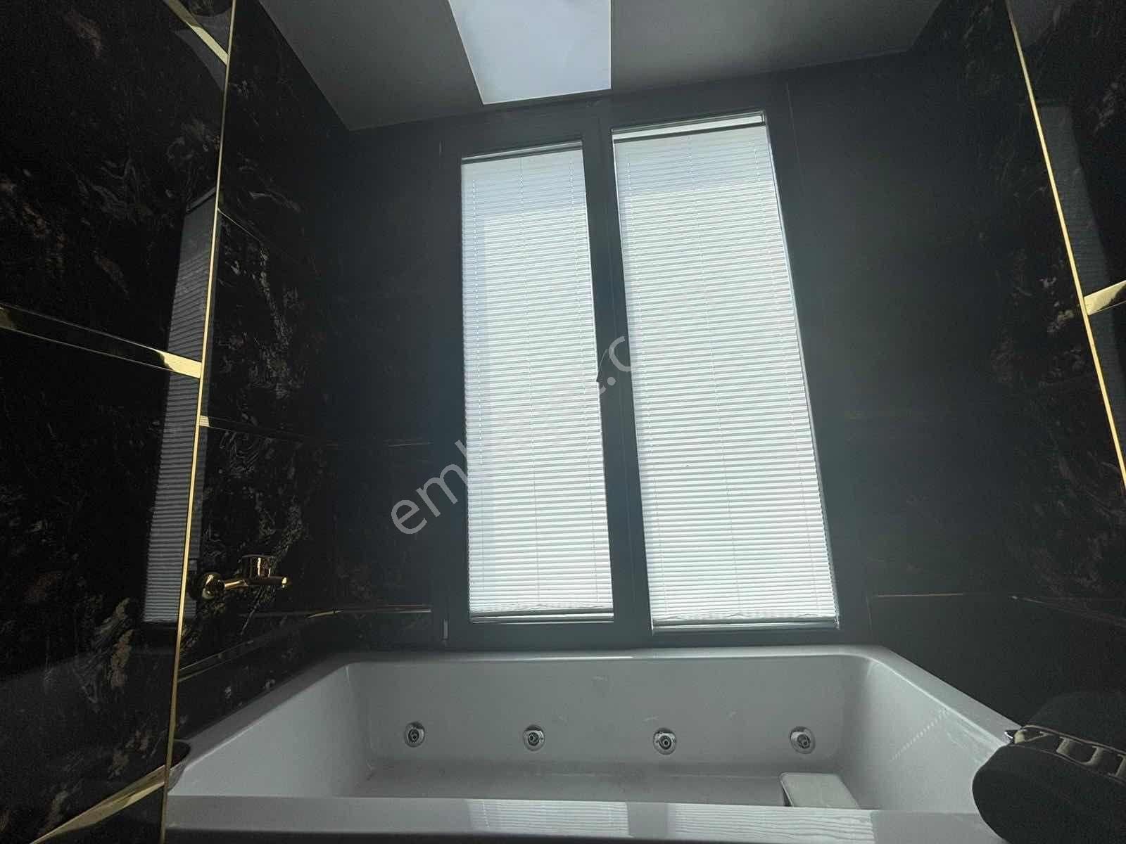 Altınoluk'ta Satılık Villa - Görsel 14