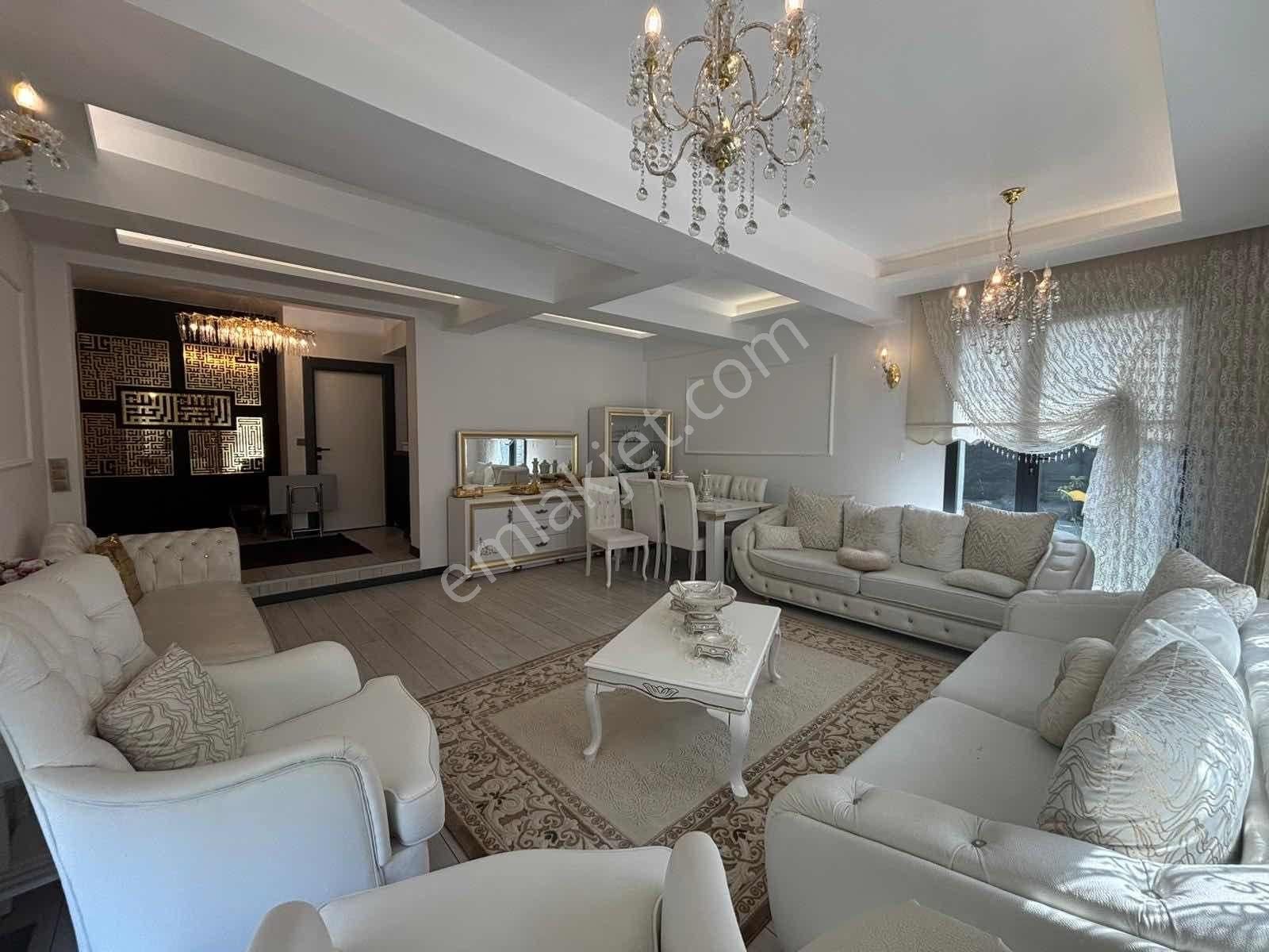 Altınoluk'ta Satılık Villa - Görsel 4