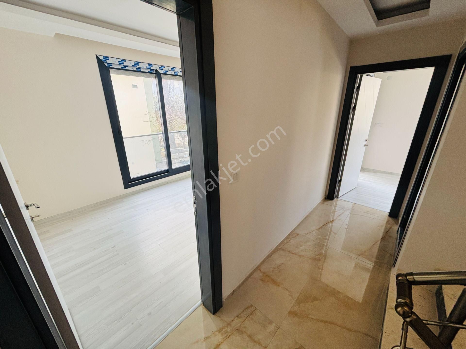 İzmir Seferihisar Doğanbey'de Deniz Manzaralı Kat Mülkiyetli 4+1 Satılık Villa - Görsel 16