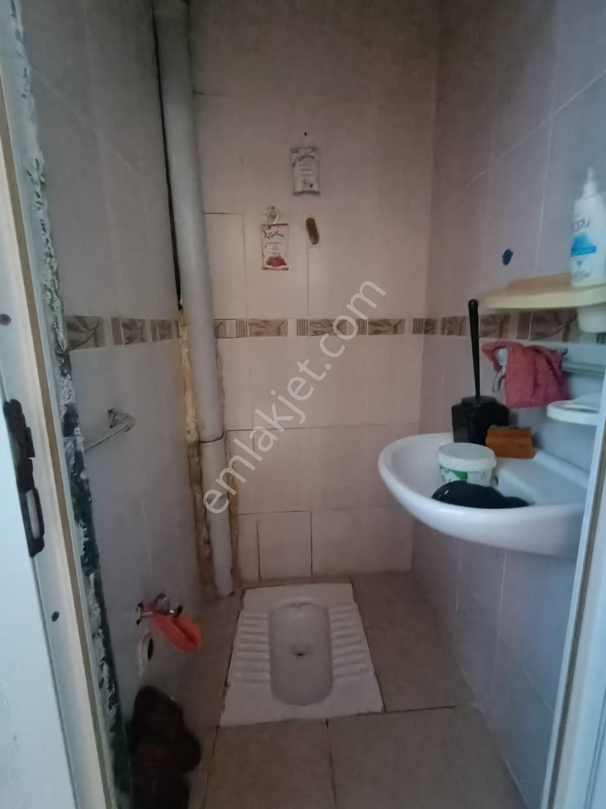 Çimentepe Mah Komple Satılık 3 Katlı Bina - Görsel 16