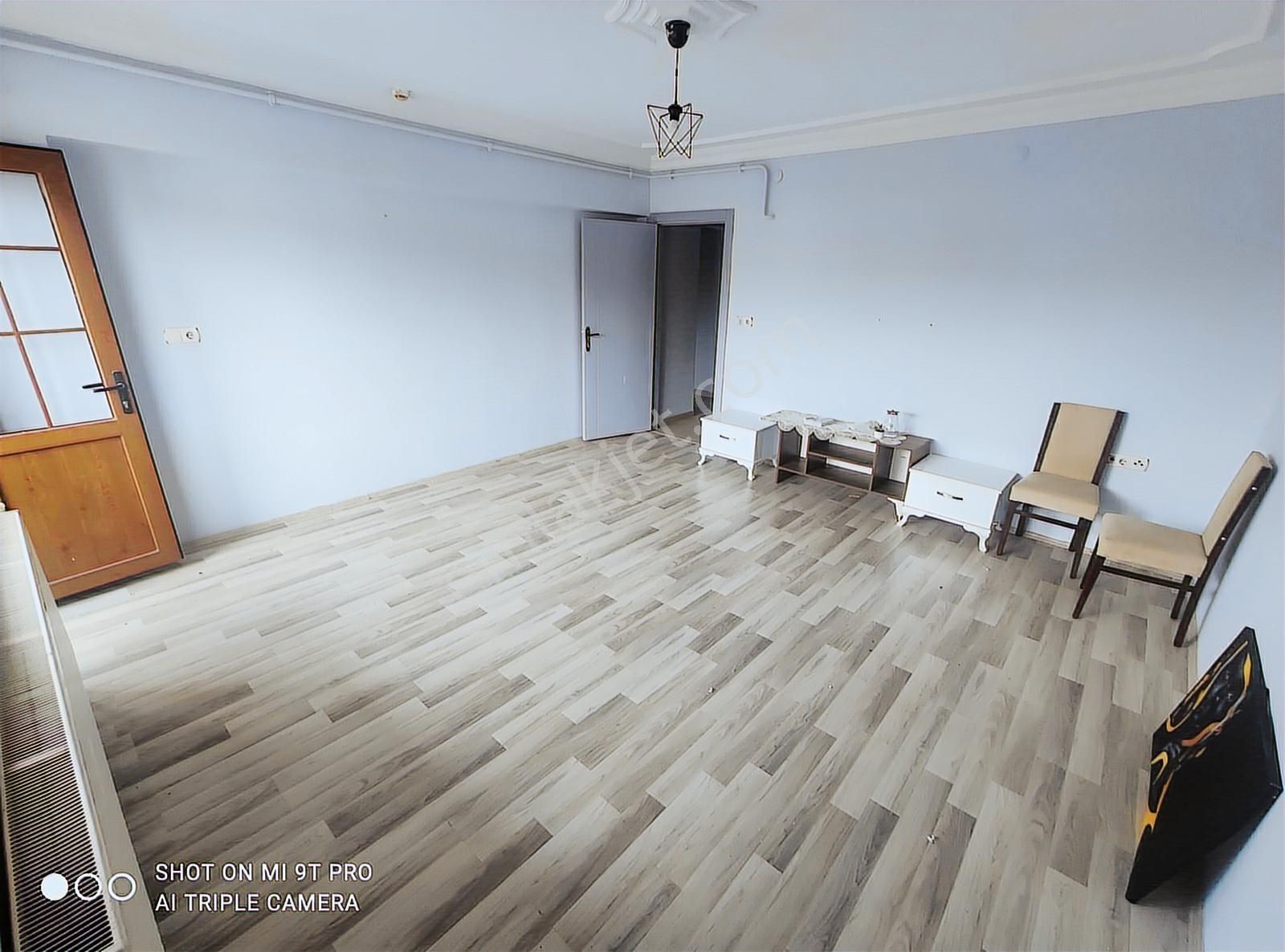 Sakarya Merkezde Saeh D.evi Kampüsü Yakını Kiralık 2+1 Daire - Görsel 28