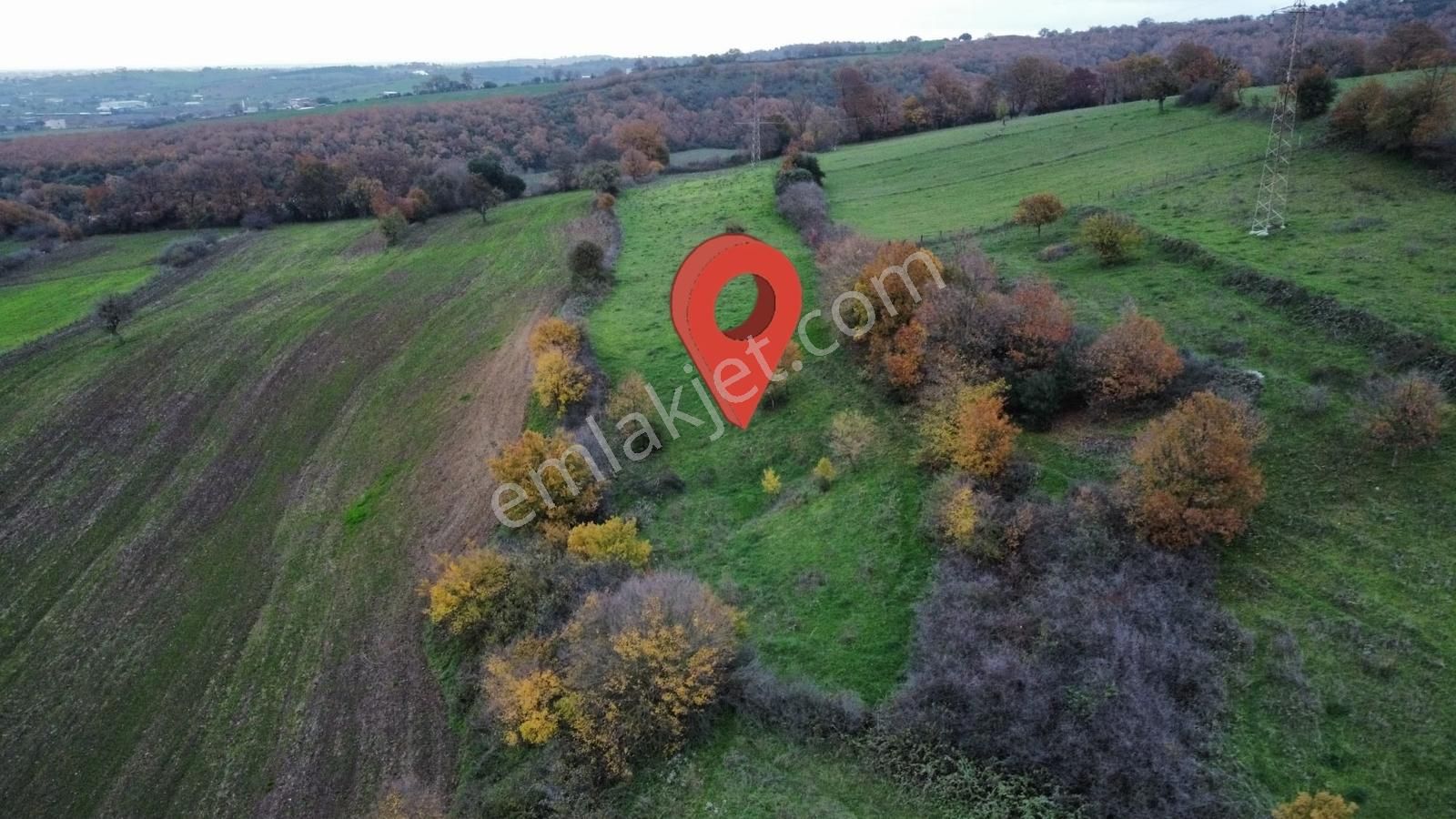 Çanakkale Biga Bakacakçiftliği Köyünde 1.700m2 Satılık Tarla