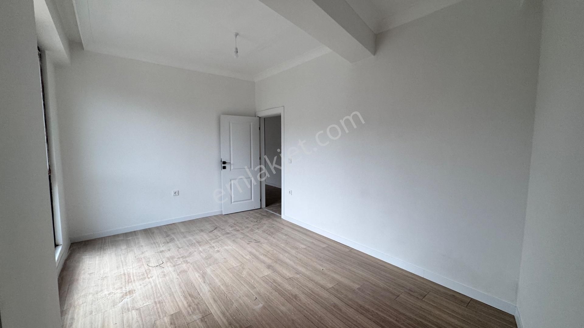 Tersanelere Yürüme Mesafesinde Satılık 1+1 Daire - Görsel 5