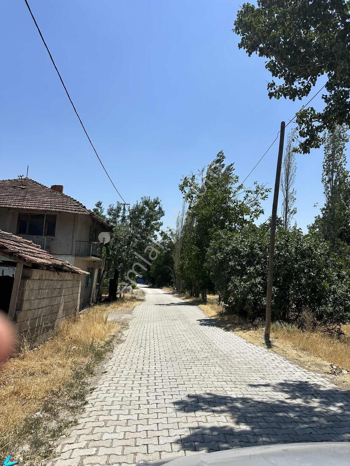 Pazarlıklı Acill Göl Manzaralı Yolu Üzeri 1.400 M2 Hobi Bahçesi - Görsel 6