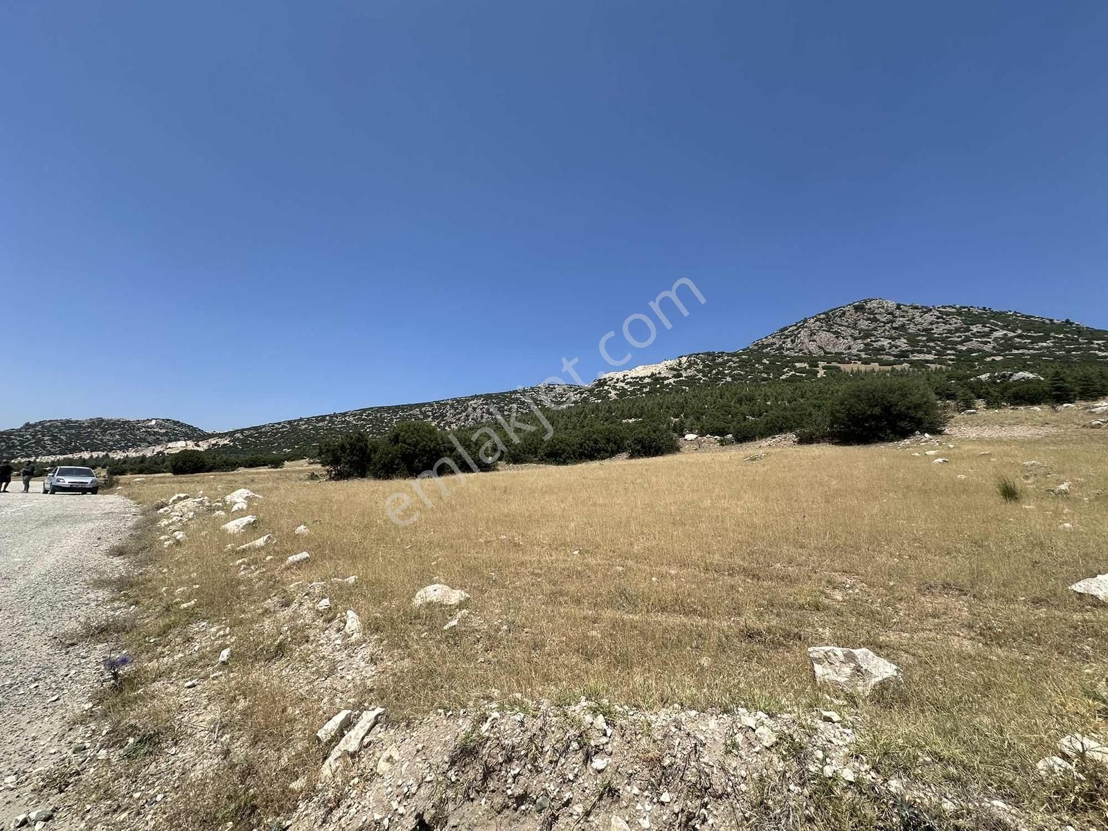 Pazarlıklı Acill Göl Manzaralı Yolu Üzeri 1.400 M2 Hobi Bahçesi - Görsel 3