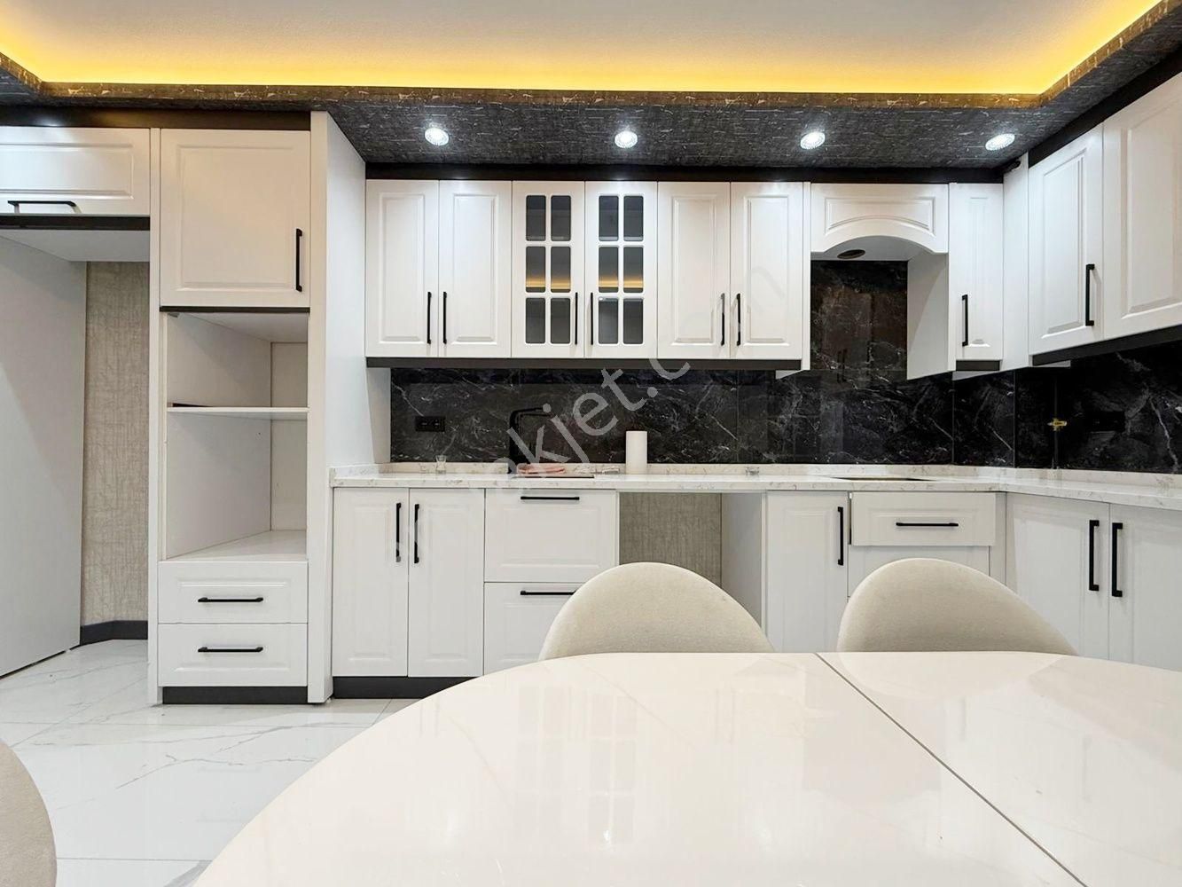 Kuşcağız'da Cadde Üzerinde Full+full Yapılı 3+1 Daire! - Görsel 3