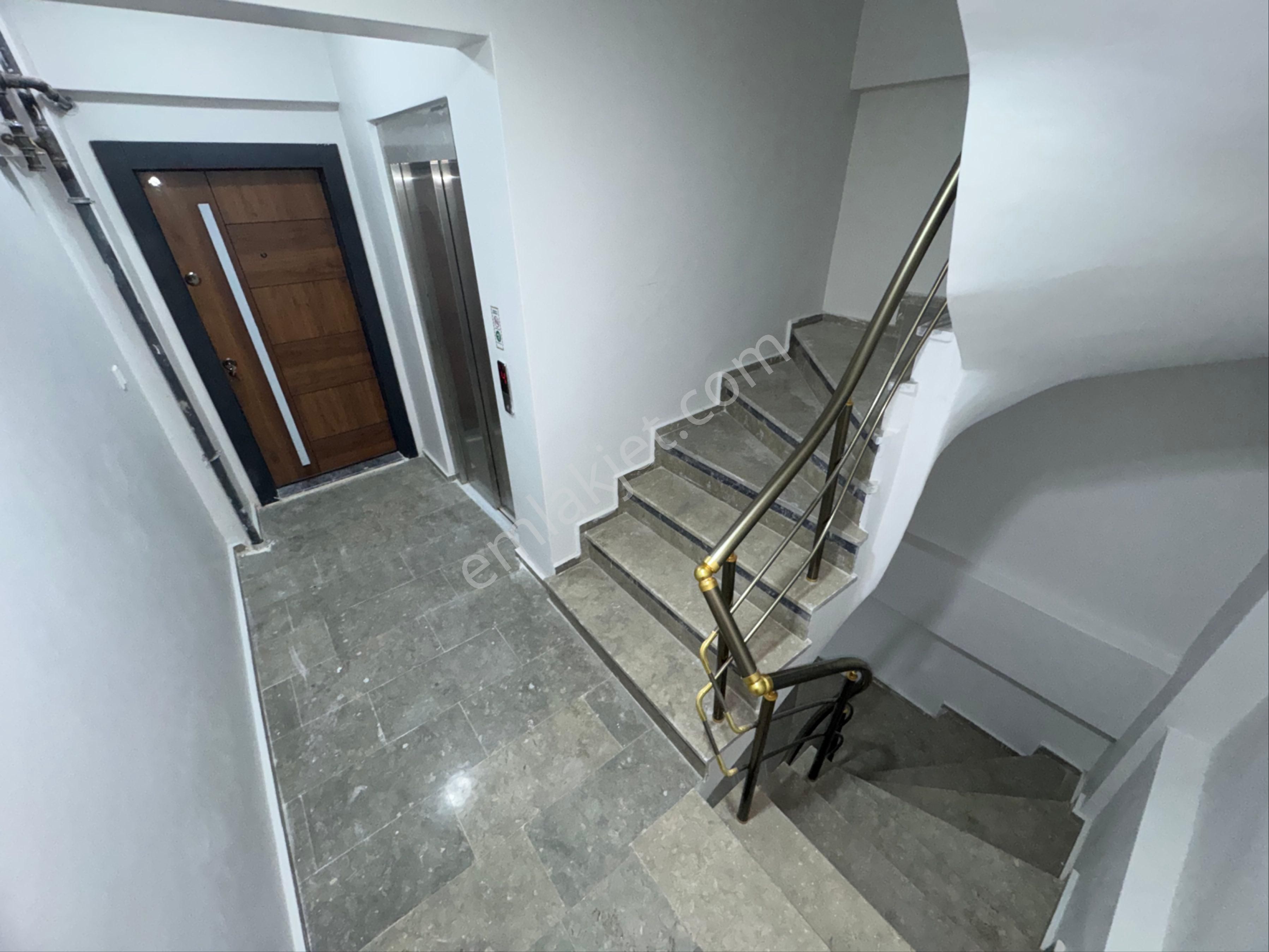 Zafer Yapı Gayrimenkulden Kiralık Sıfır Ortakat Daire Kamu Çalışanına İstanbul Sultangazi Cebecimhde - Görsel 31