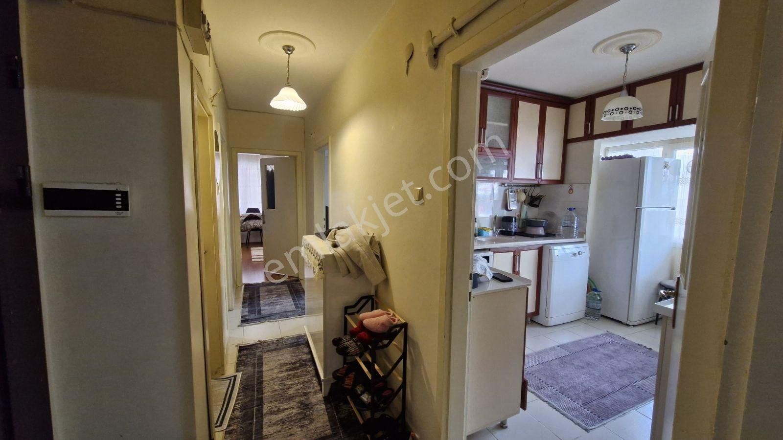 Etimesgut Atakent Mah. 1'ci Katta 90m2 Net 2+1 Satılık Daire - Görsel 6