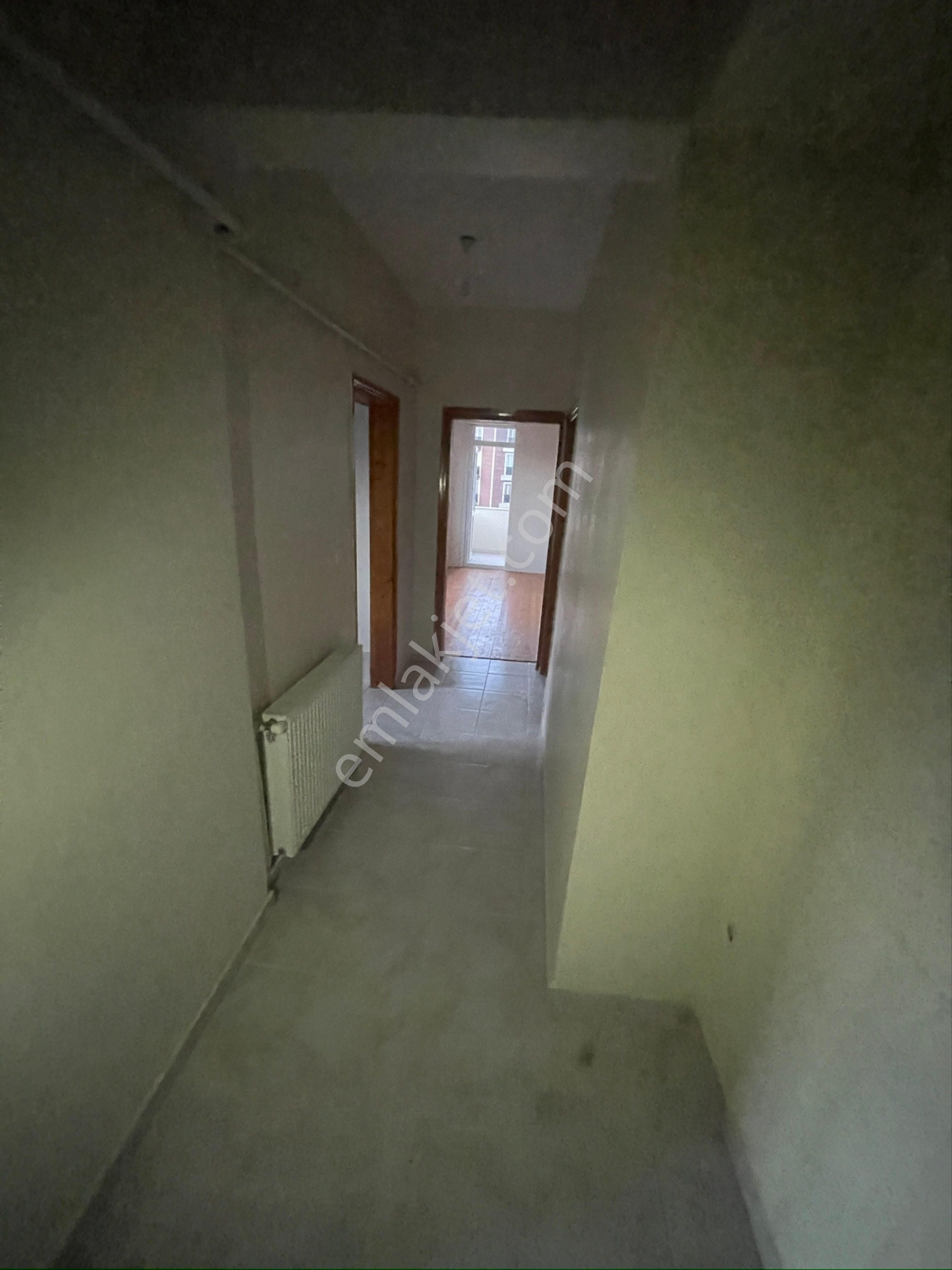 Güzelyalı'da 2 Kat 2+1 Kiralık Daire - Görsel 2