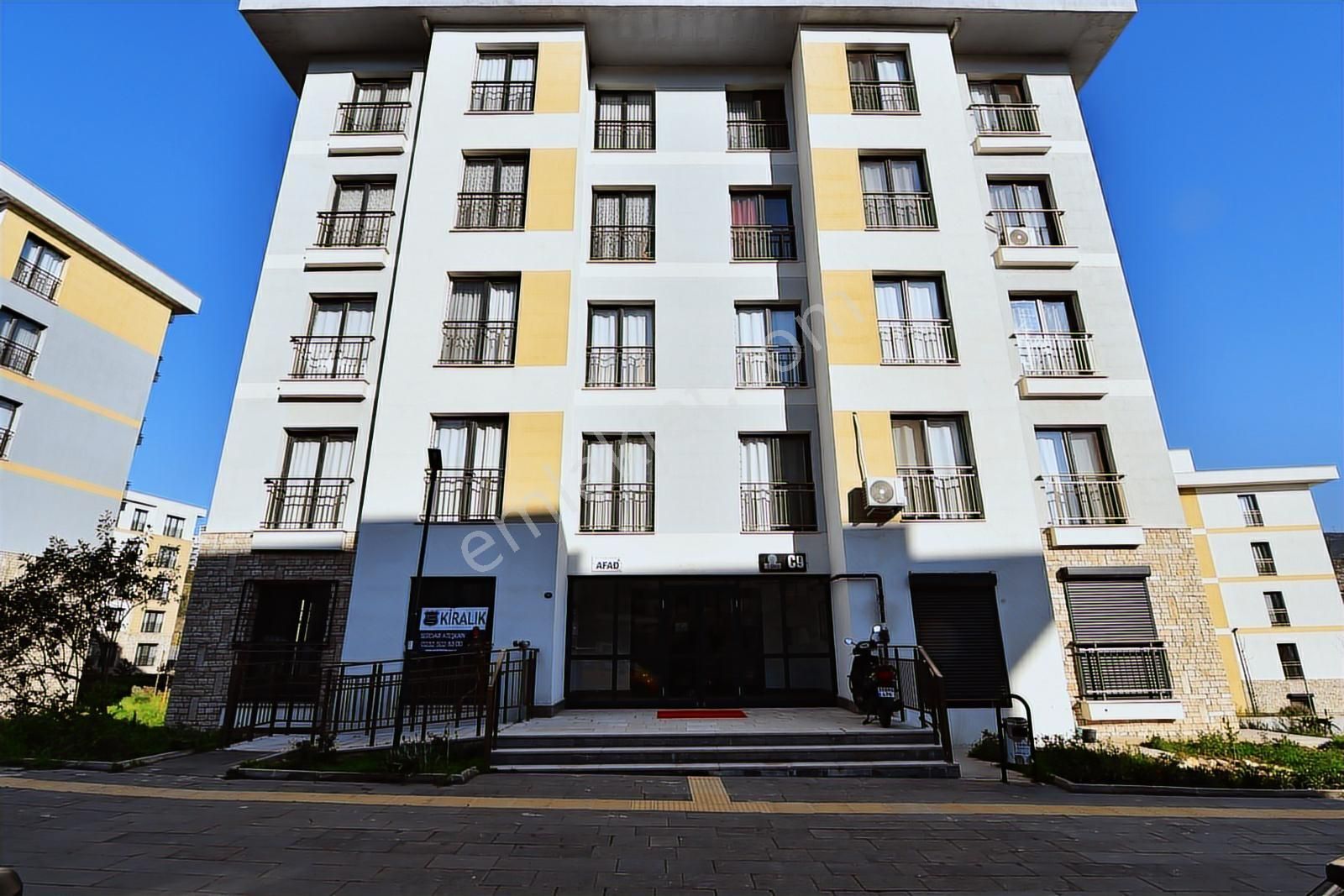 Bayraklı Toki, 1. Etapta Kiralık Doğalgaz - Kombili Daire (c-9) - Görsel 16