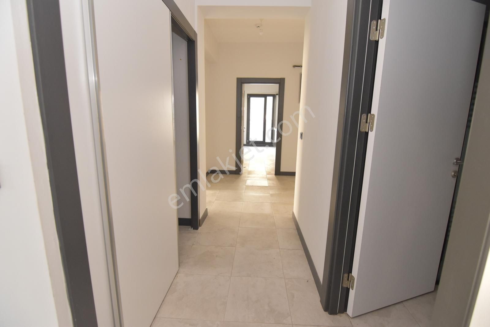 Bayraklı Toki, 1. Etapta Kiralık Doğalgaz - Kombili Daire (c-9) - Görsel 26