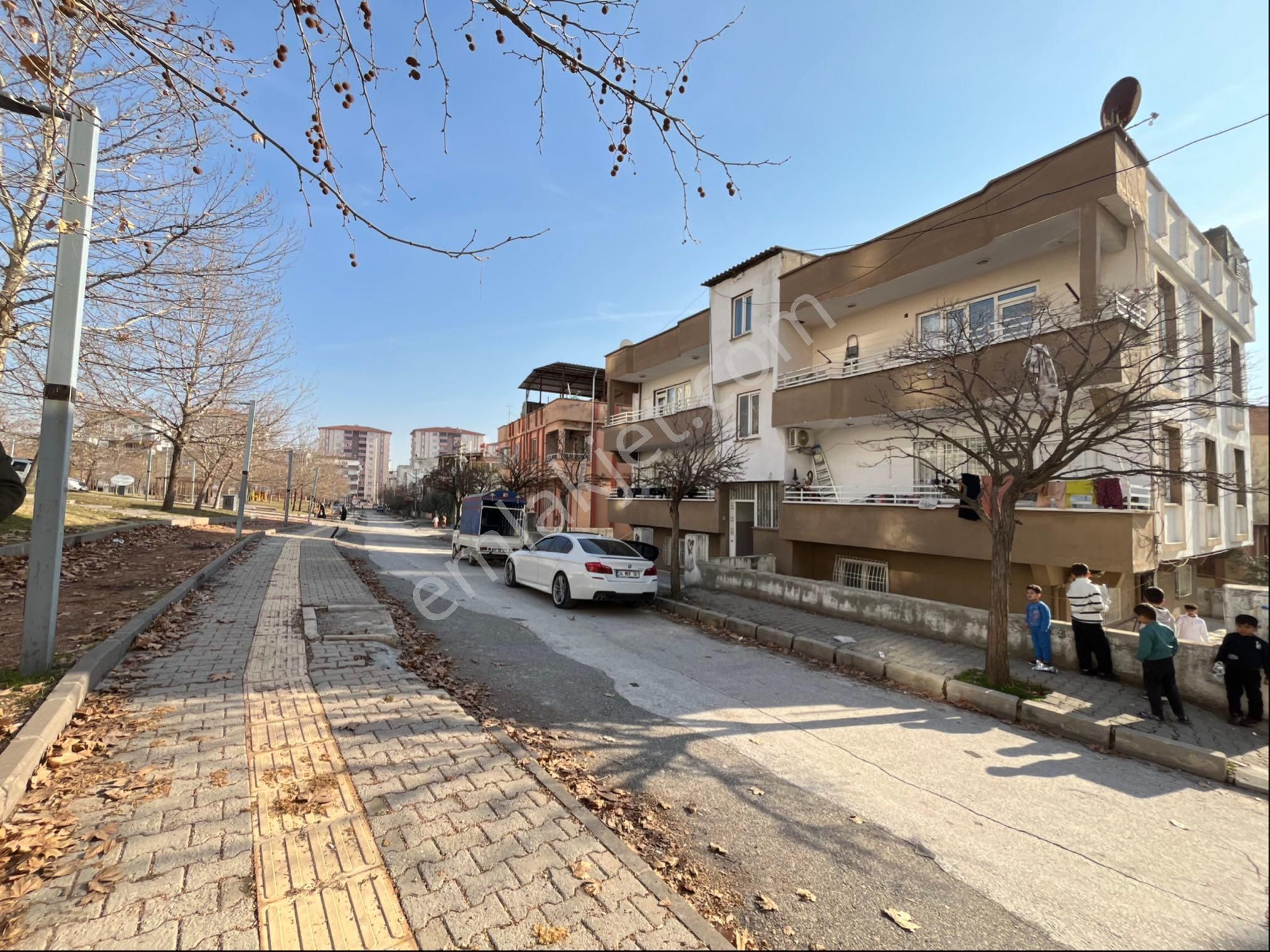 Çakır’dan Satılık 3 Katlı 6 Daireli Müstakil