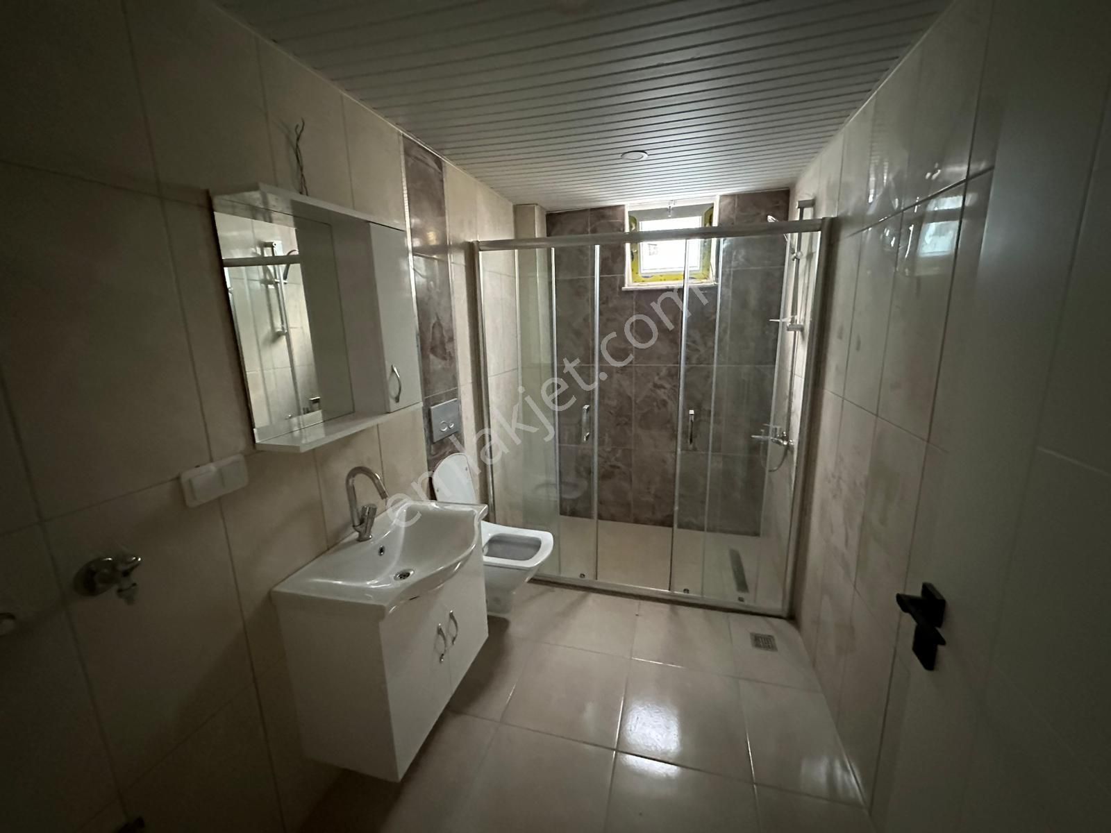 Kökce'den 2+1 Ebeveyn Banyolu Alaturkalı Ayrı Mutfaklı 95 M2 - Görsel 12