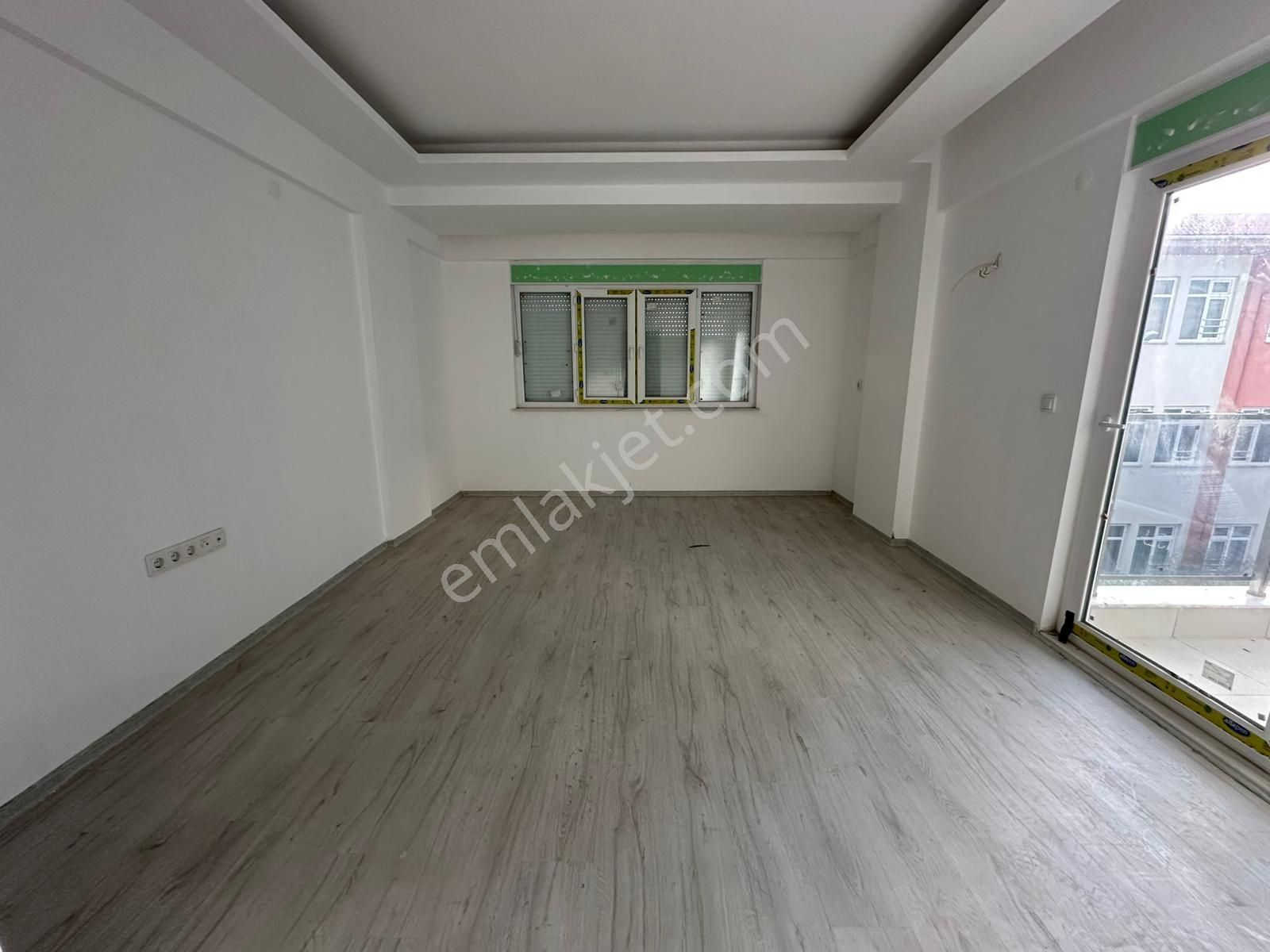 Kökce'den 2+1 Ebeveyn Banyolu Alaturkalı Ayrı Mutfaklı 95 M2 - Görsel 2