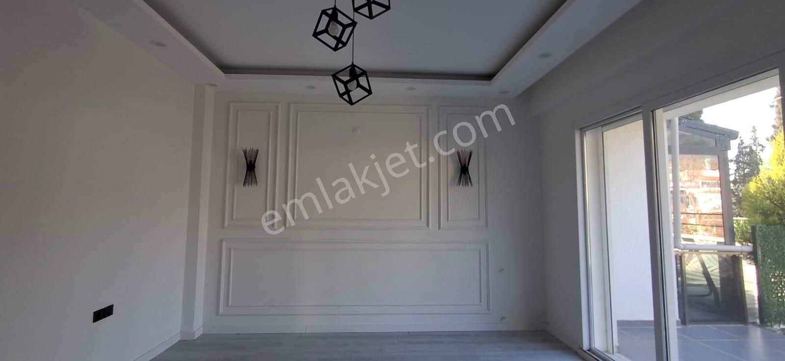Durmuşoğlu Gayrimenkul'den Güre De Doğa İçinde Kazdağları Eteklerinde Satılık Lüks Villa - Görsel 11