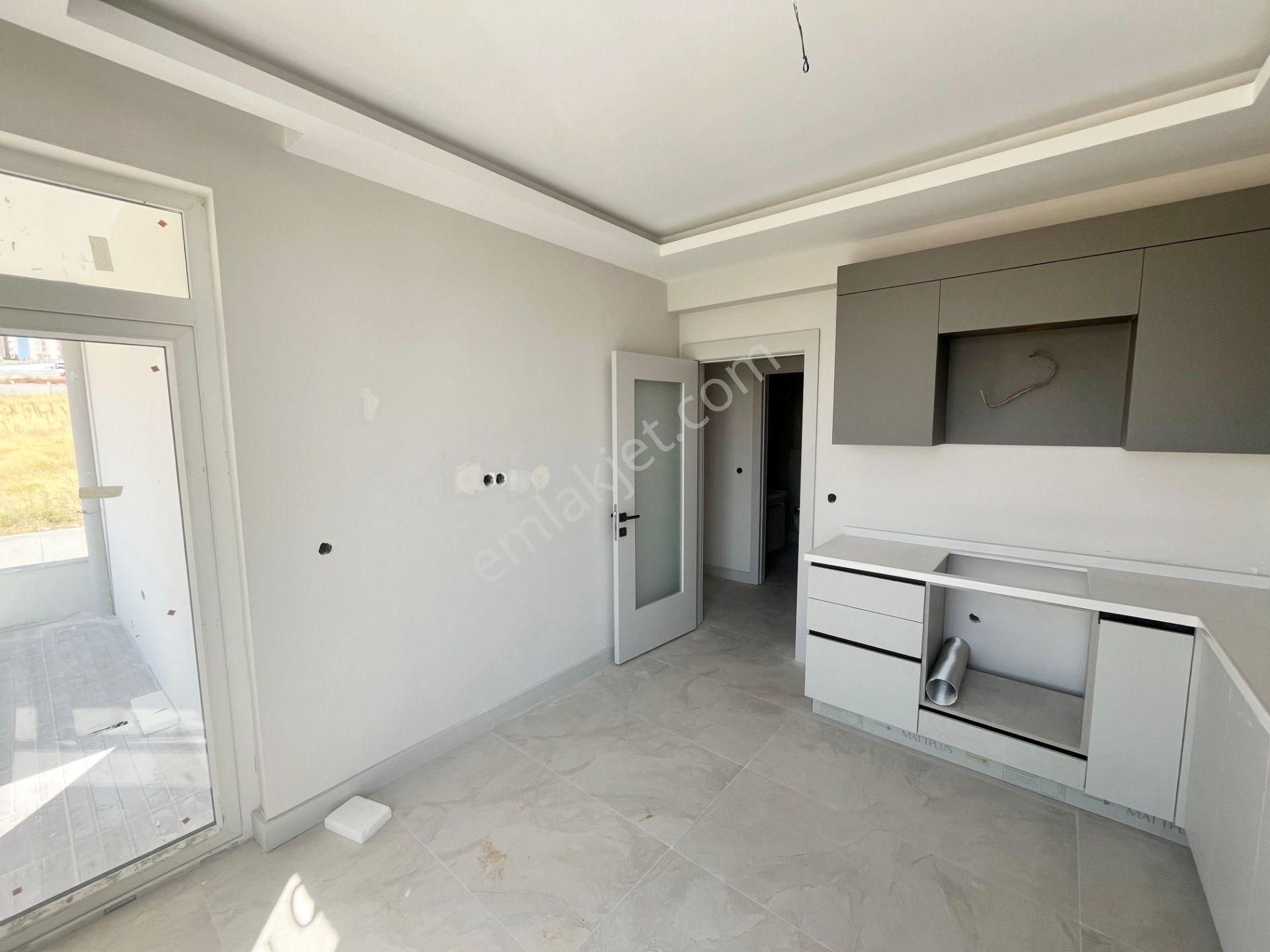 Irmak Emlak- Atayurt Mahallesi Satılık Yerden Isıtma Ara Katta 2+1 Daire - Görsel 3