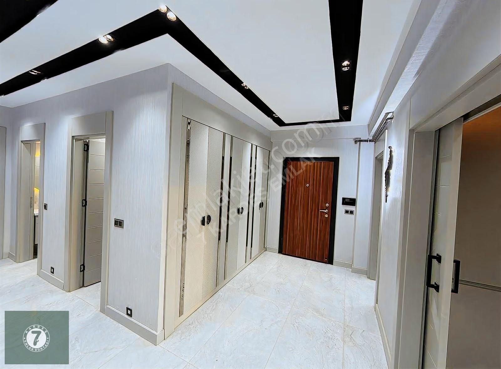 7 Kardeş Emlak'tan Ultra Lüks 3+1 - Görsel 4