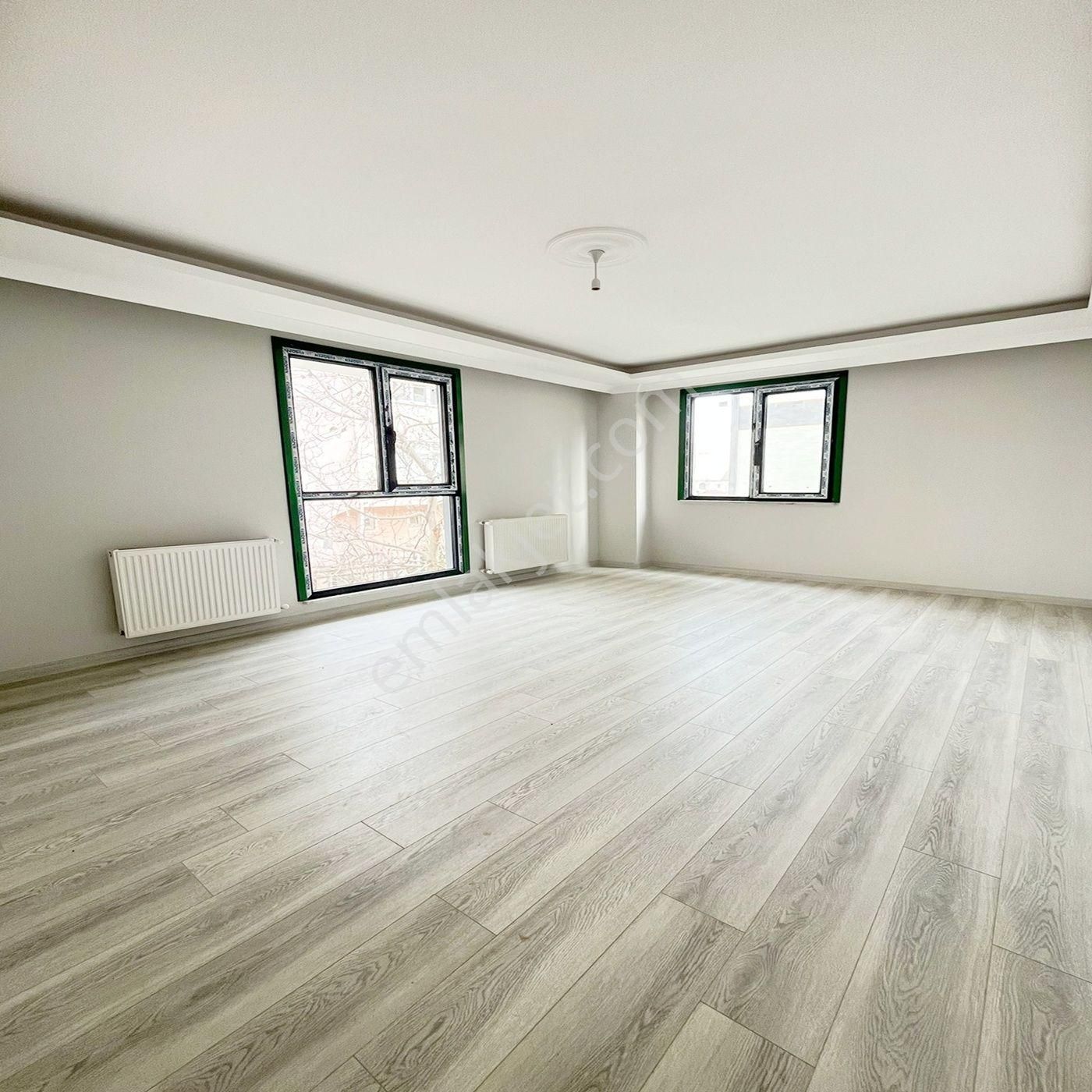 Pusula Yapı'dan Giyinme Odalı 2+1 Kullanışlı Daire !!! - Görsel 3