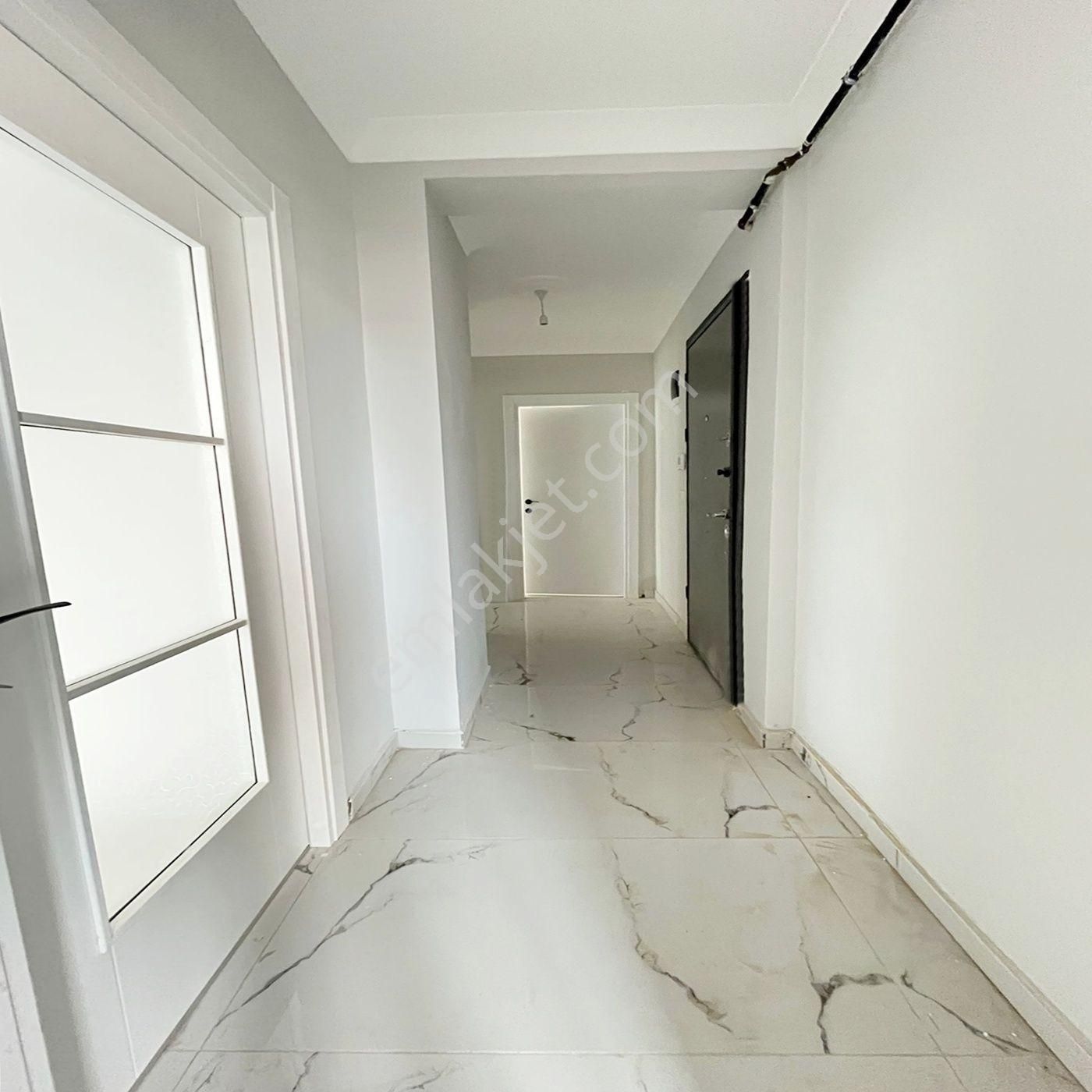 Pusula Yapı'dan Giyinme Odalı 2+1 Kullanışlı Daire !!! - Görsel 18