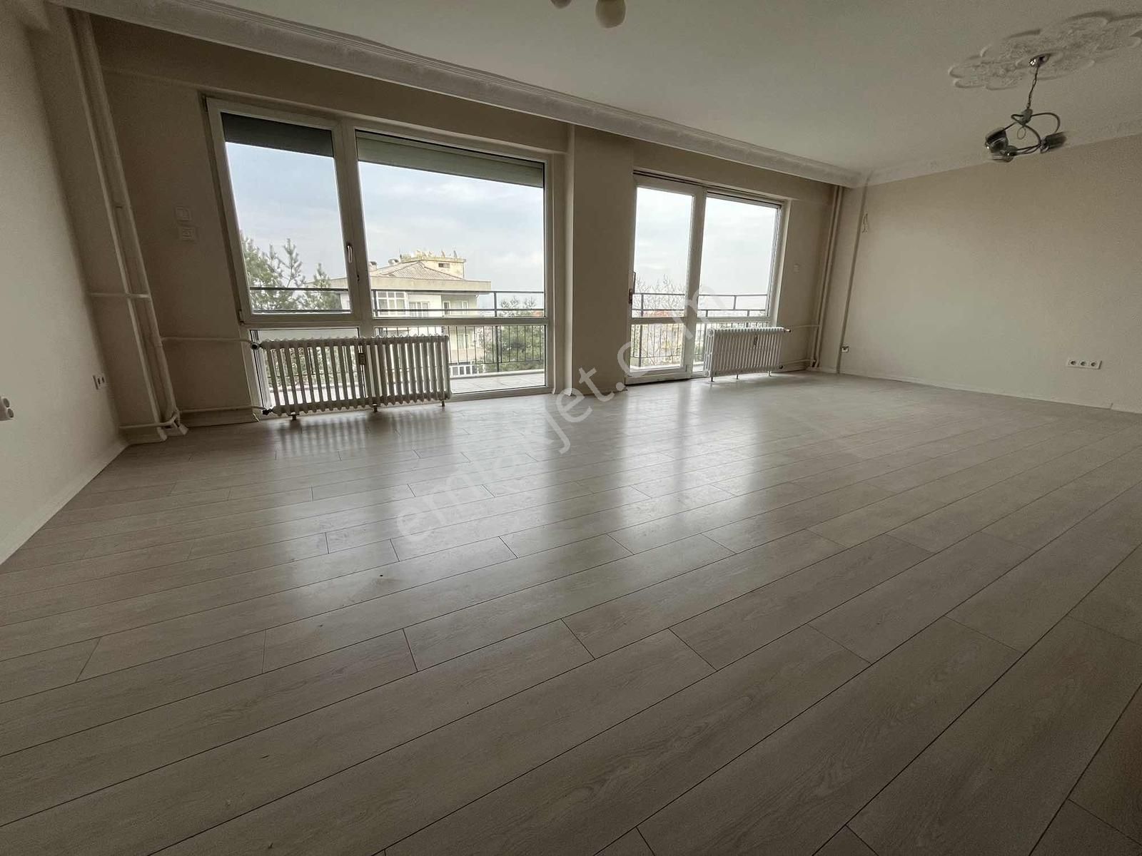 Kükürtlü Mahallesi 3+1 Ara Kat Kiralık Daire - Görsel 9