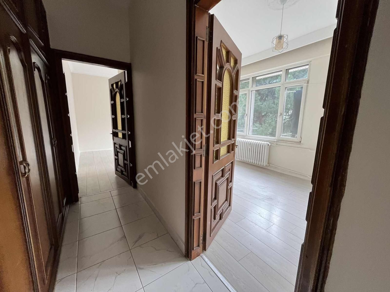 Kükürtlü Mahallesi 3+1 Ara Kat Kiralık Daire - Görsel 30