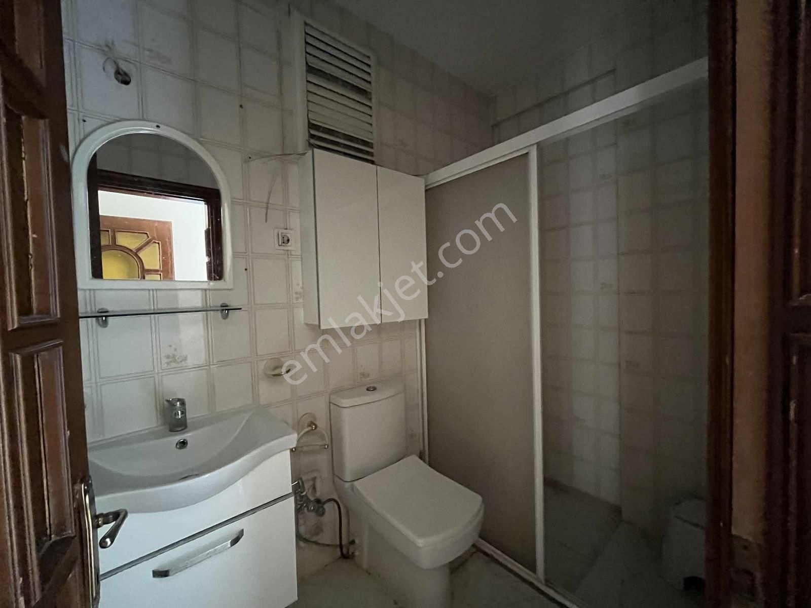 Kükürtlü Mahallesi 3+1 Ara Kat Kiralık Daire - Görsel 18