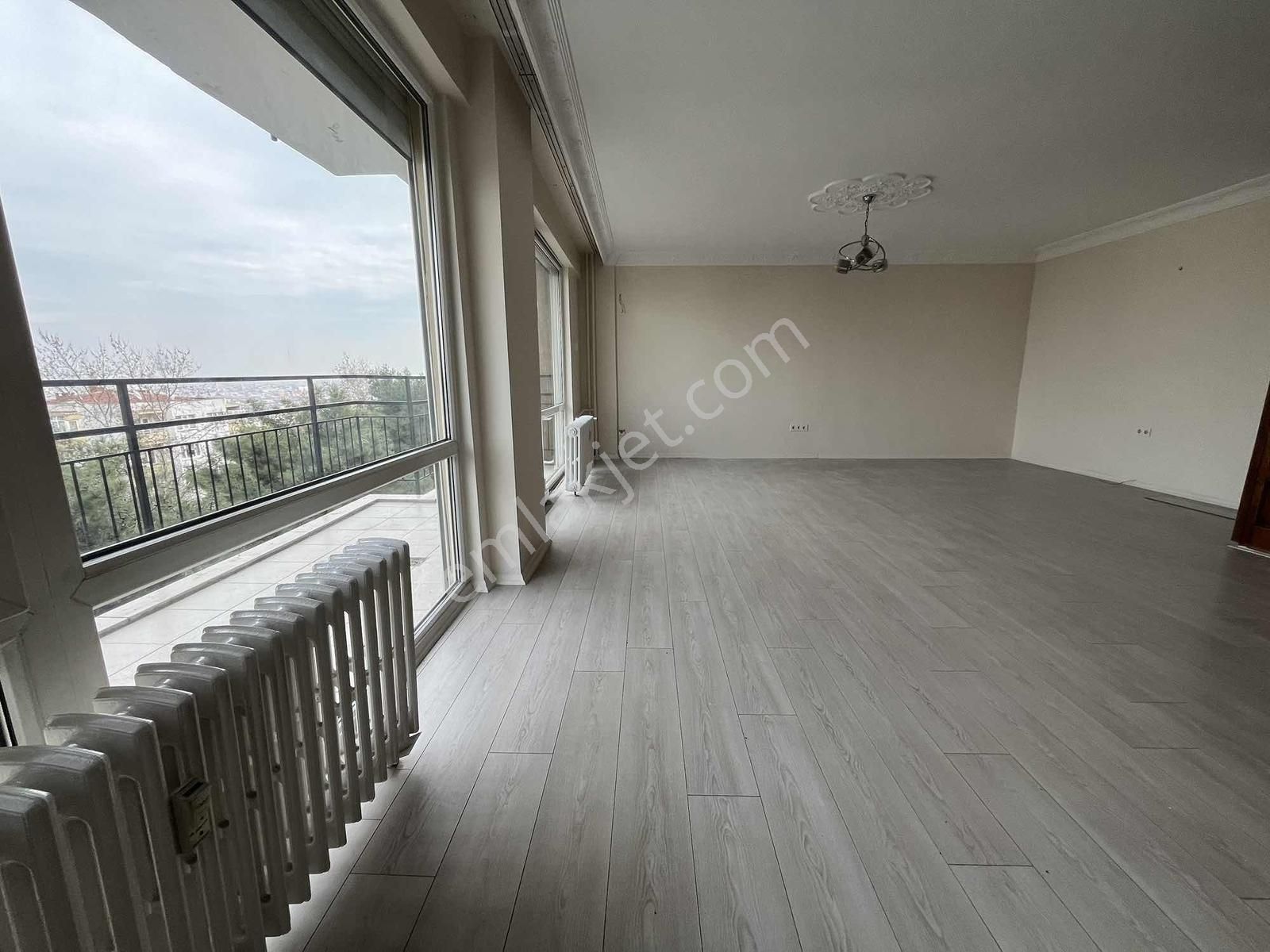 Kükürtlü Mahallesi 3+1 Ara Kat Kiralık Daire - Görsel 32