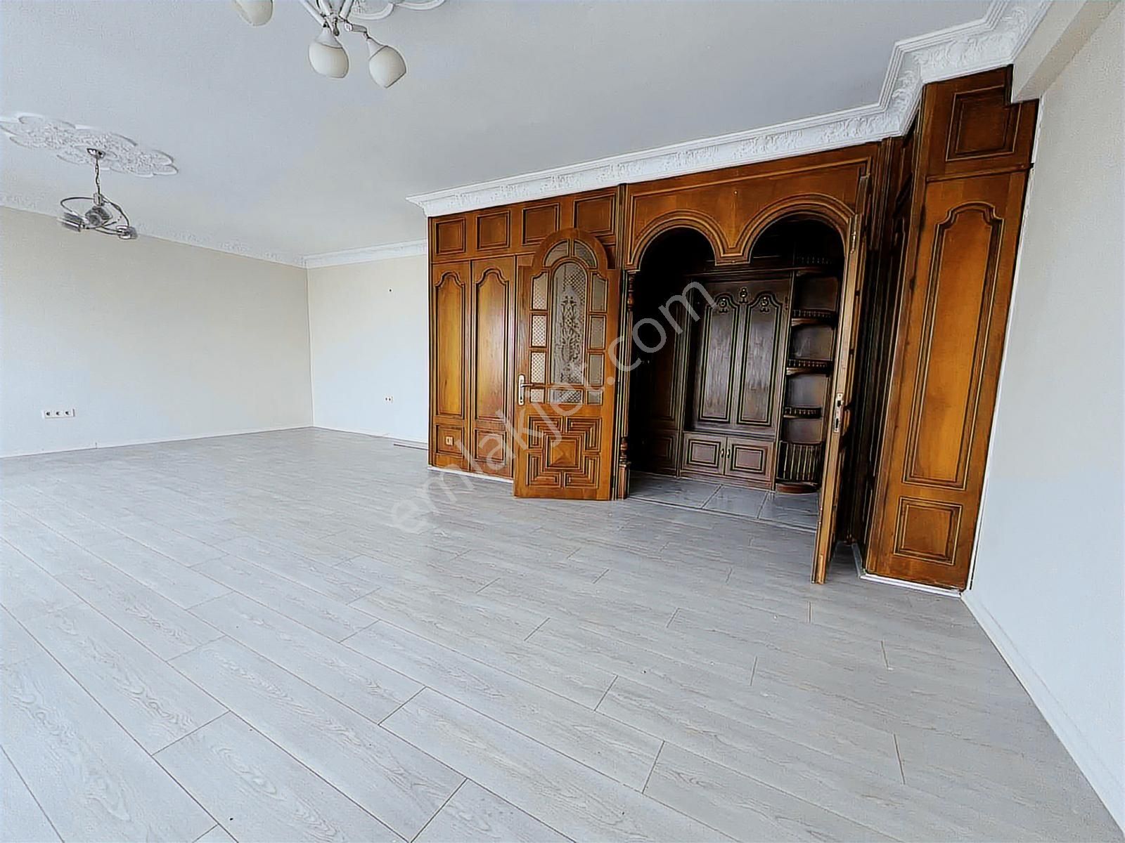 Kükürtlü Mahallesi 3+1 Ara Kat Kiralık Daire - Görsel 11