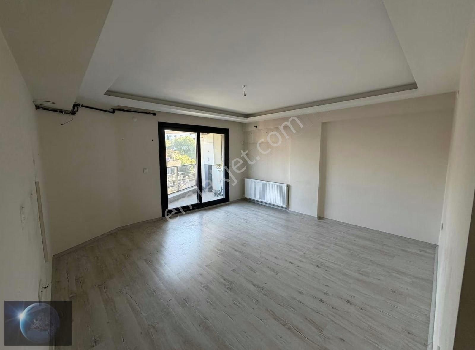 Buca İnönü'de Ana Cadde Üstünde Plan Projeli Fırsat Daire