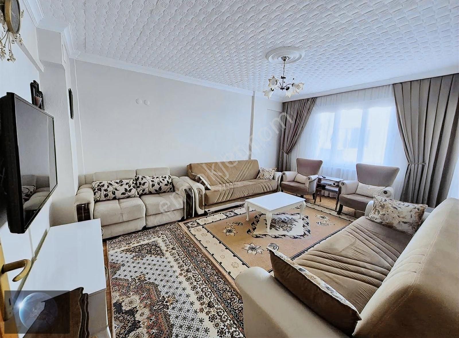 Buca Yenigün Mah/de Çaba Oteli Yakını 3+1 D.gazlı Uygun Daire