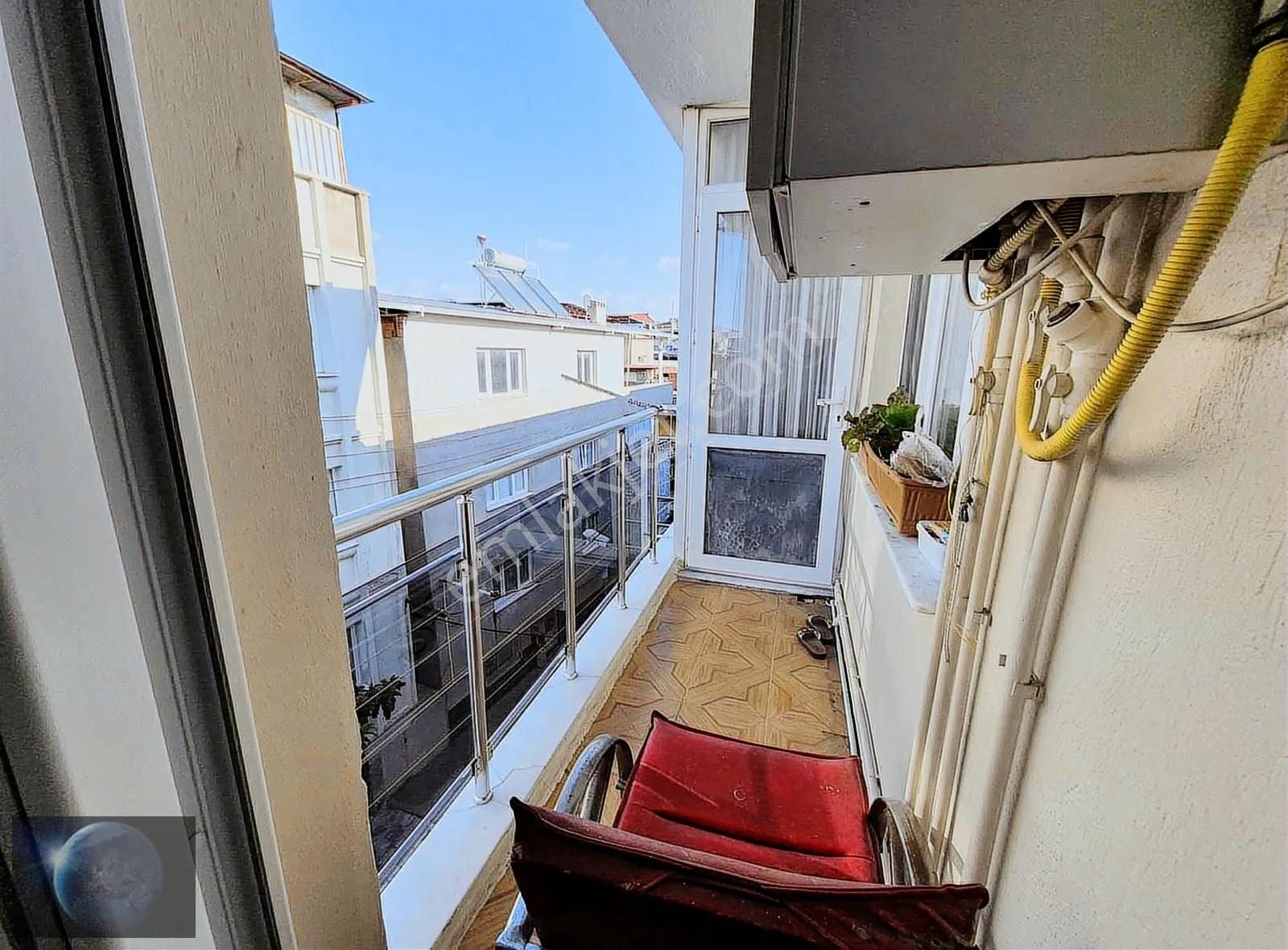 Buca Yenigün Mah/de Çaba Oteli Yakını 3+1 D.gazlı Uygun Daire - Görsel 10