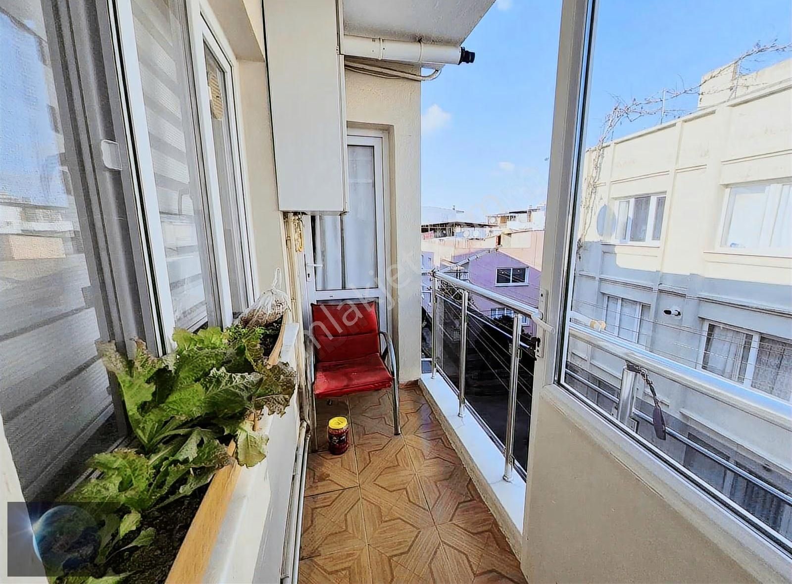 Buca Yenigün Mah/de Çaba Oteli Yakını 3+1 D.gazlı Uygun Daire - Görsel 3