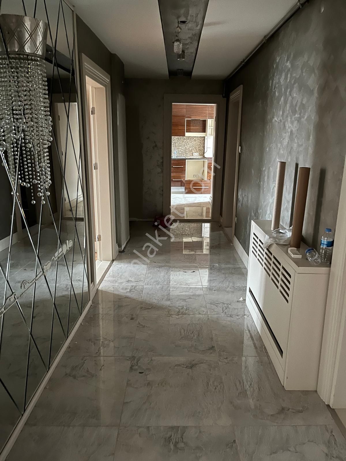 Hürriyet Mahallesinde 4+2 Ayrı Girişli 200 M² Dubleks Daire - Görsel 25