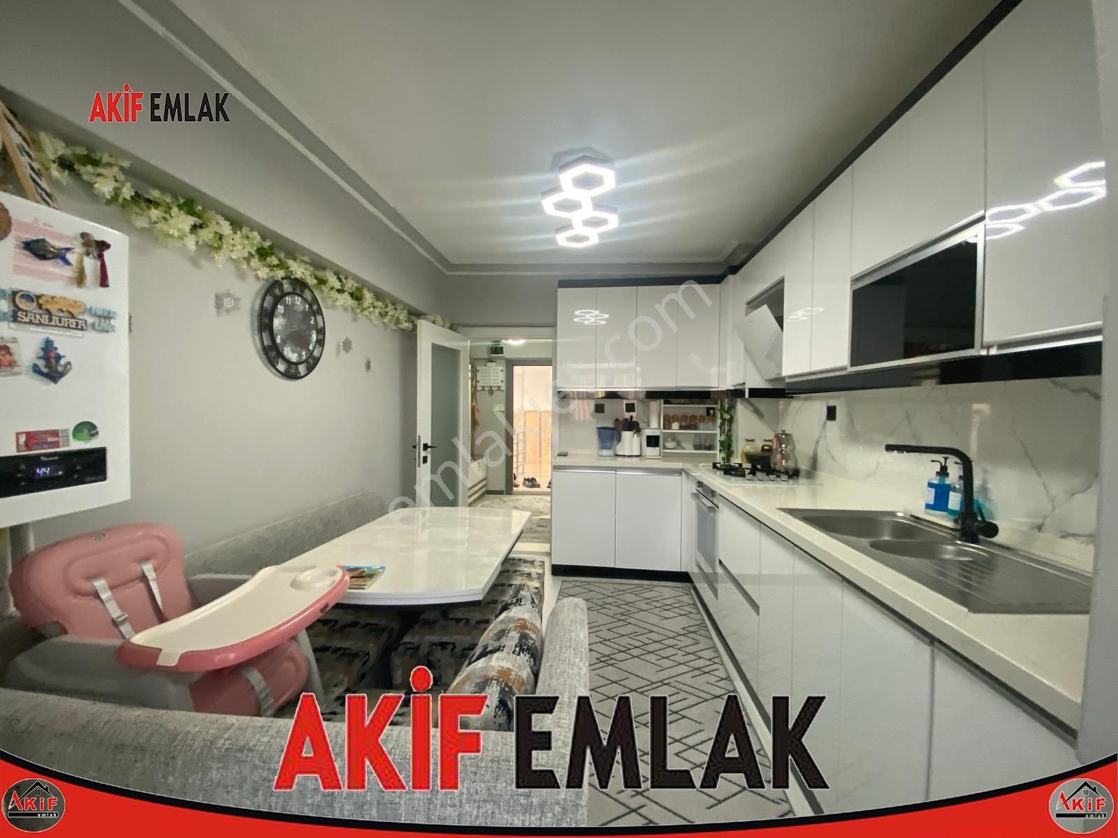 Akif'ten Elvankent Topçu'da Ön Cephe Full+full Yapılı 3+1 Satılık Daire
