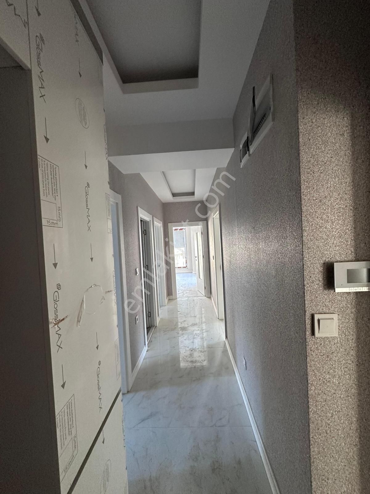 Denize Yürüme Mesafesi Varlık'da Sıfır 3+1 Satılık Ayrı Mutfaklı - Görsel 21