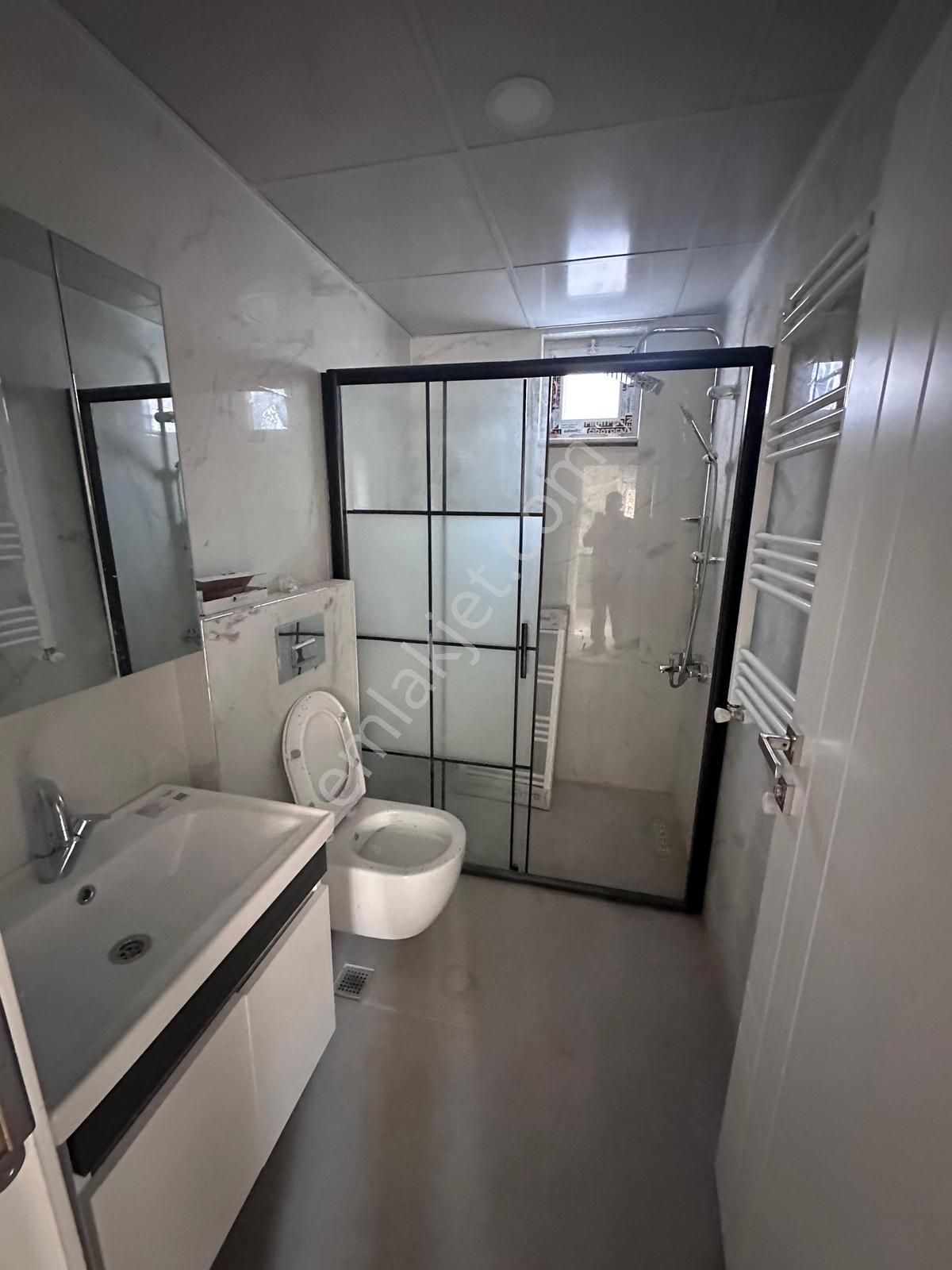 Denize Yürüme Mesafesi Varlık'da Sıfır 3+1 Satılık Ayrı Mutfaklı - Görsel 15