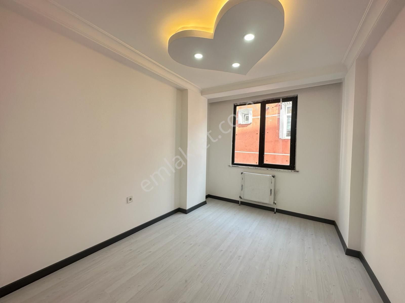 Has Seba'dan İnönü Mh 1+1 75m2 Sıfır Lüx Yapım Asansörlü Arakat - Görsel 14