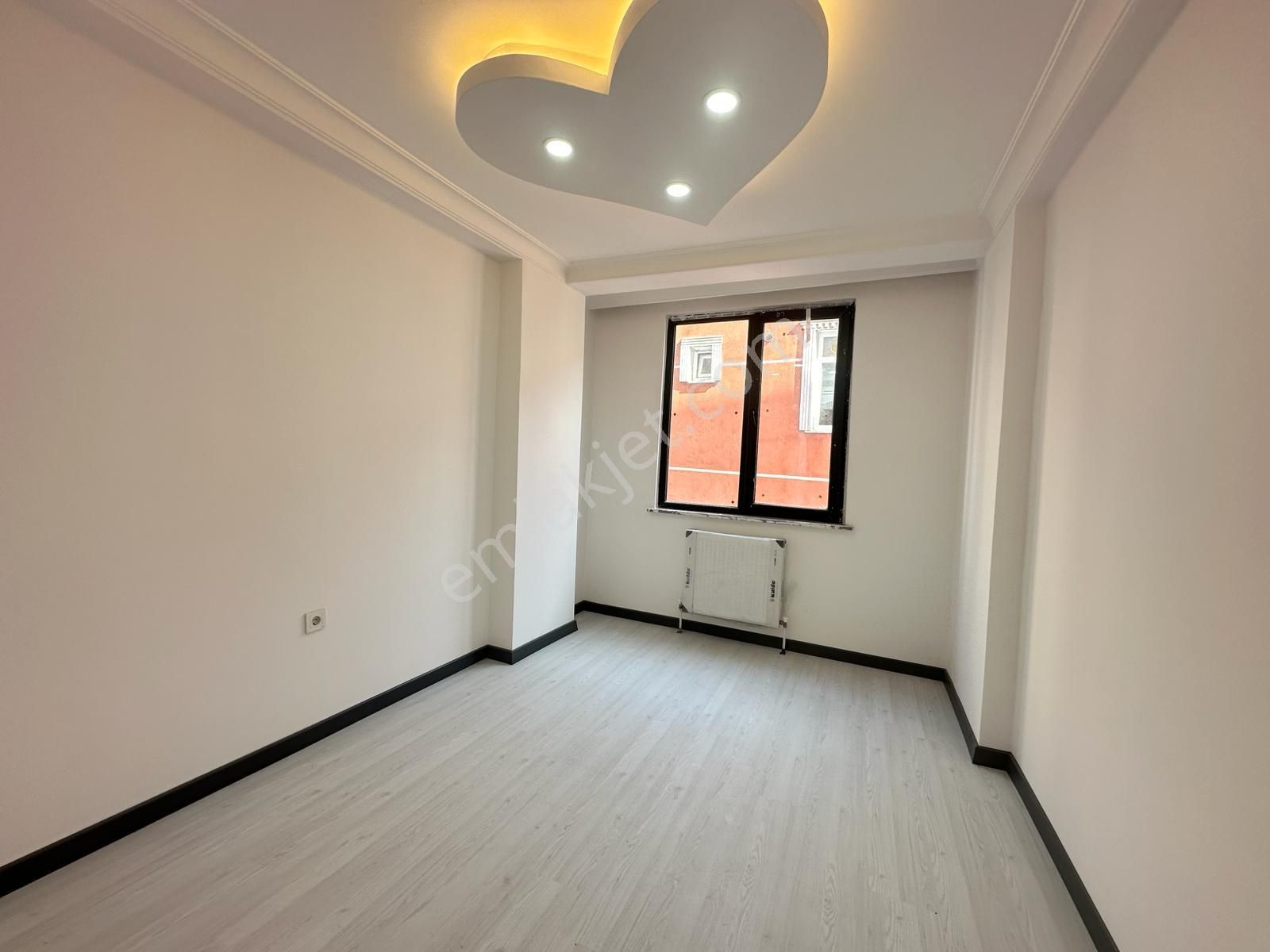 Has Seba'dan İnönü Mh 1+1 75m2 Sıfır Lüx Yapım Asansörlü Arakat - Görsel 16