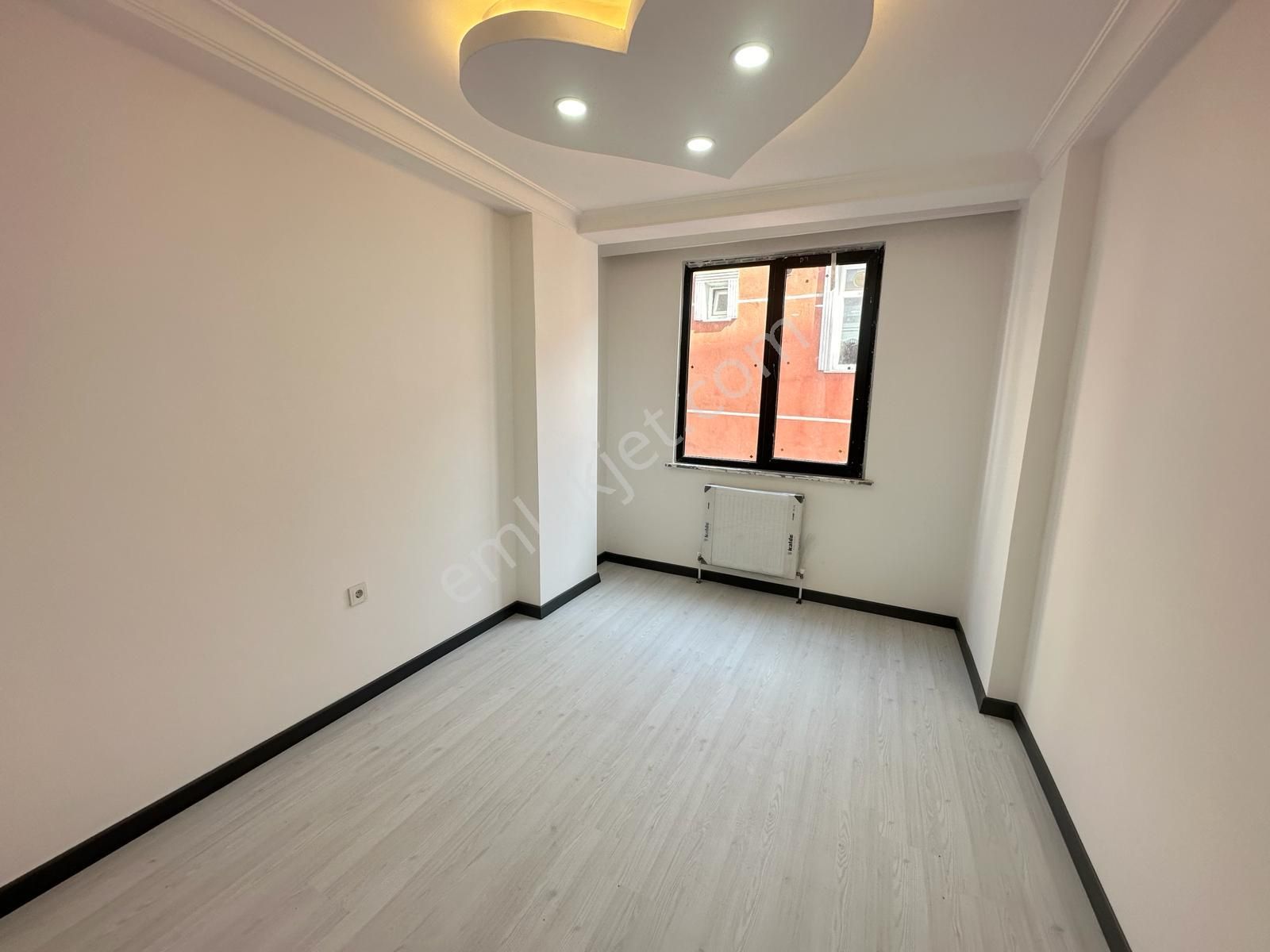 Has Seba'dan İnönü Mh 1+1 75m2 Sıfır Lüx Yapım Asansörlü Arakat - Görsel 17