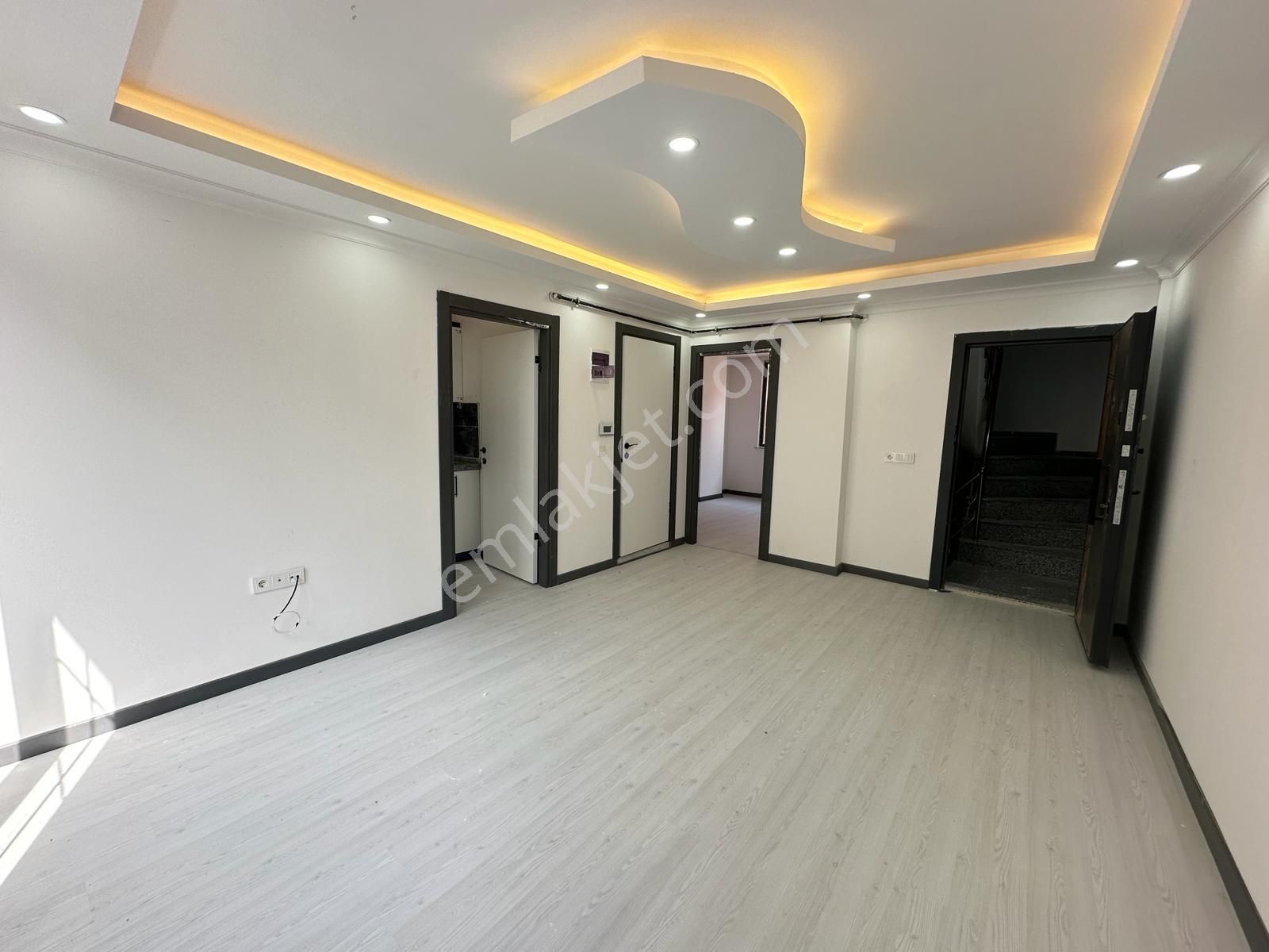 Has Seba'dan İnönü Mh 1+1 75m2 Sıfır Lüx Yapım Asansörlü Arakat - Görsel 5