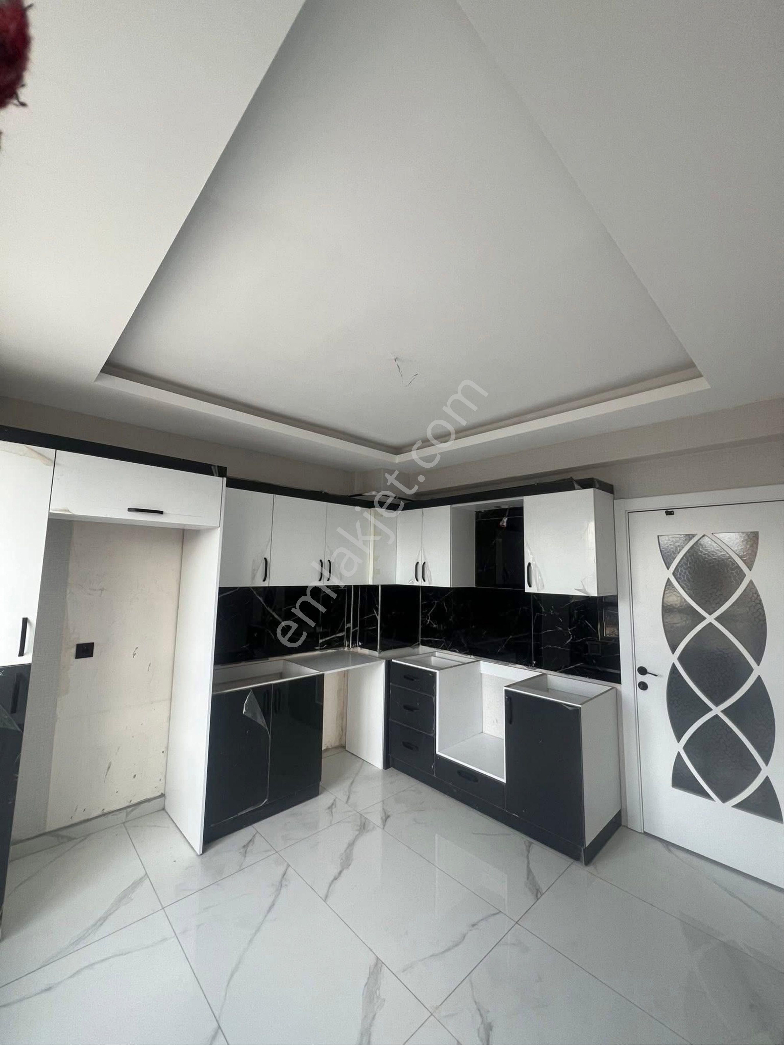 Karatay Hamzaoğlu Mahallesi Gürhan Gayrimenkulden Satılık Lüks 3+1 Daire - Görsel 4