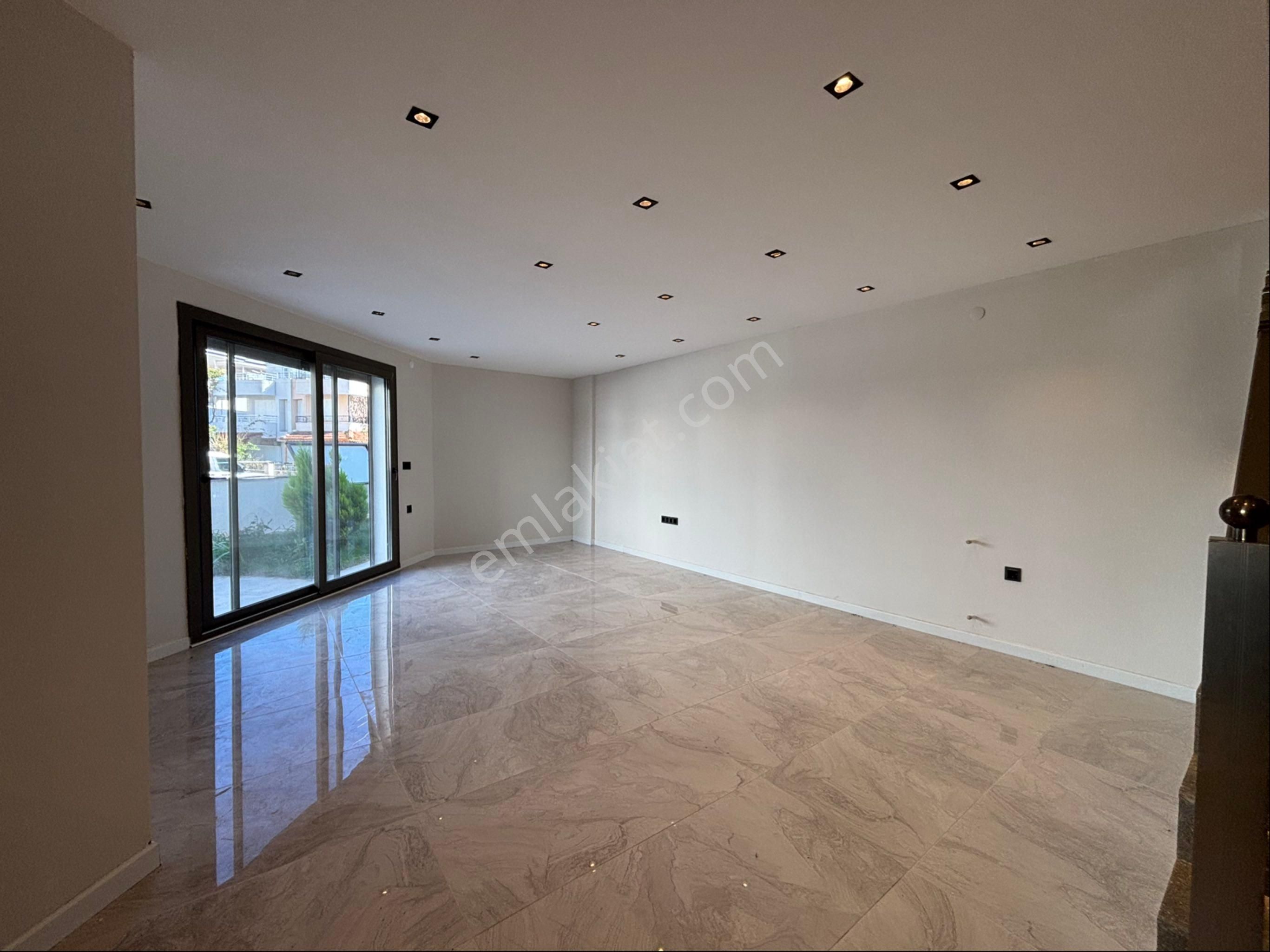 Didim Mersinderede Denize Komşu Satılık 3+1 Sıfır Villa - Görsel 11