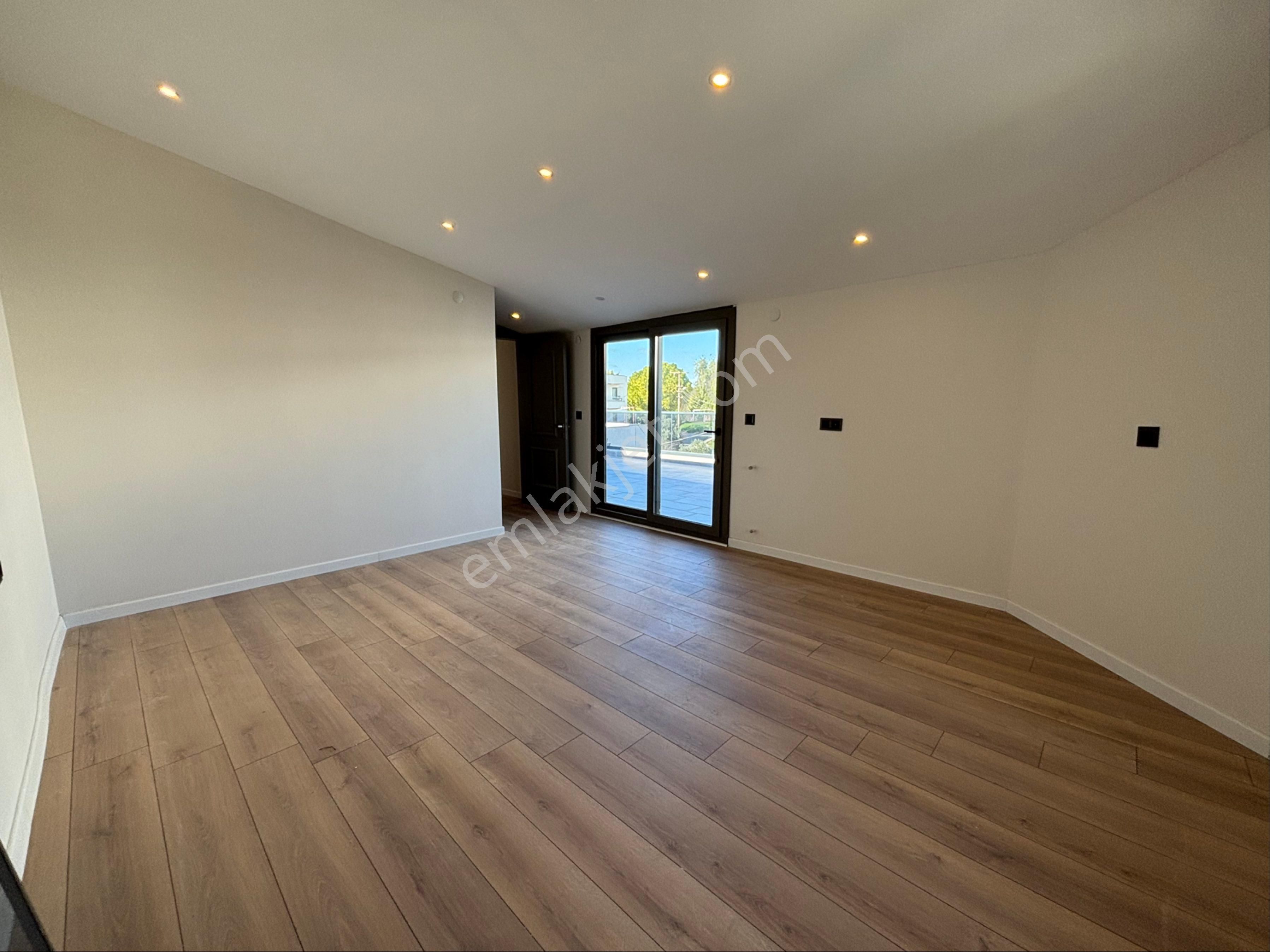 Didim Mersinderede Denize Komşu Satılık 3+1 Sıfır Villa - Görsel 16