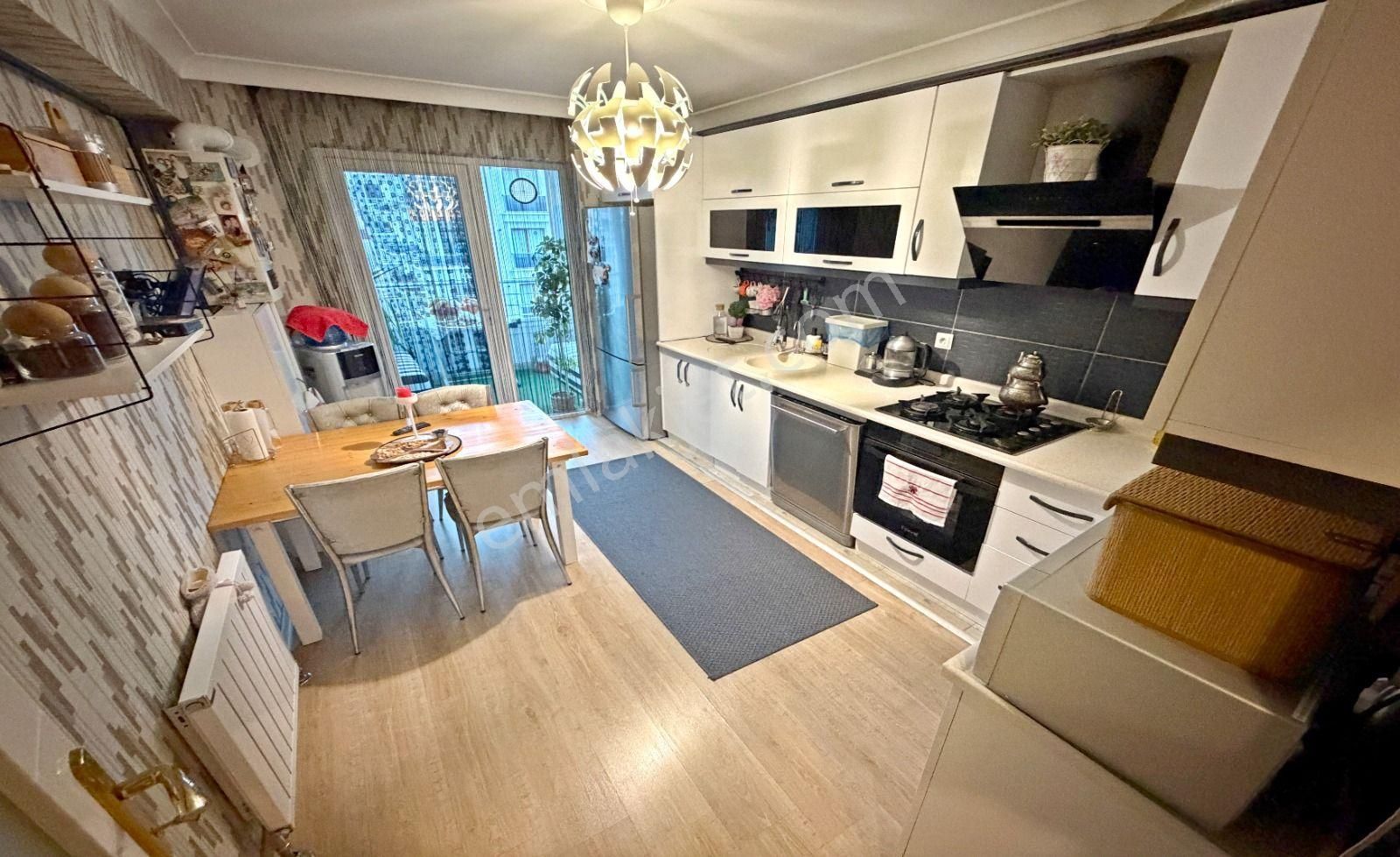 Atapark'ta E.banyolu Genç Binada Full+full Yapılı 145 M2 3+1 Daire! - Görsel 3
