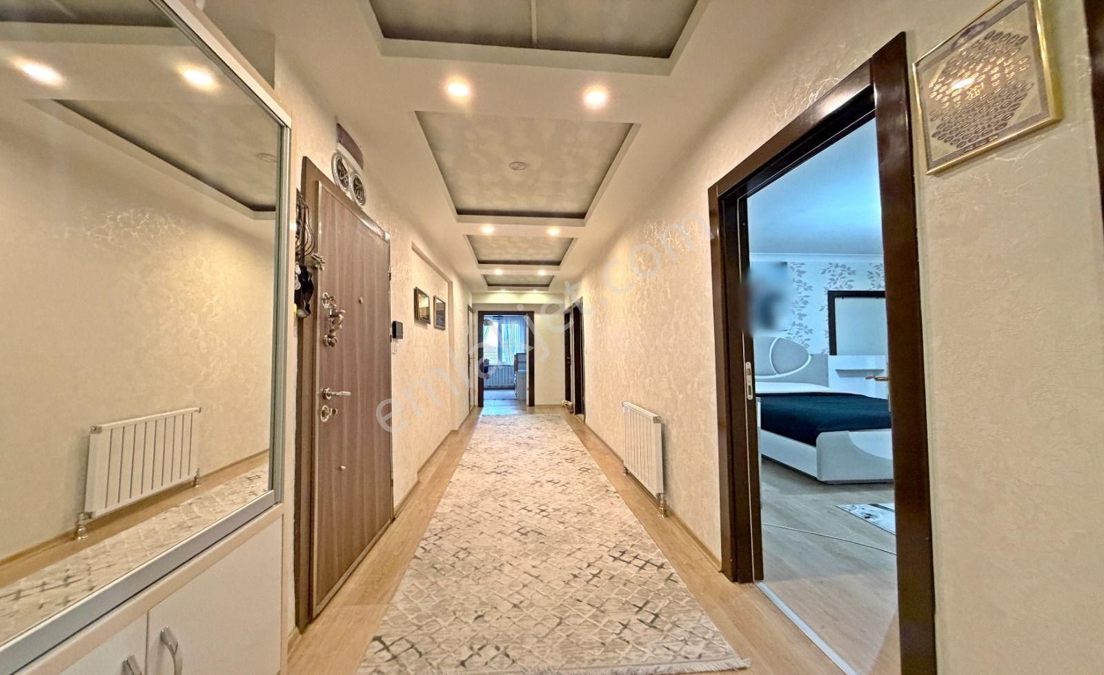 Atapark'ta E.banyolu Genç Binada Full+full Yapılı 145 M2 3+1 Daire! - Görsel 31