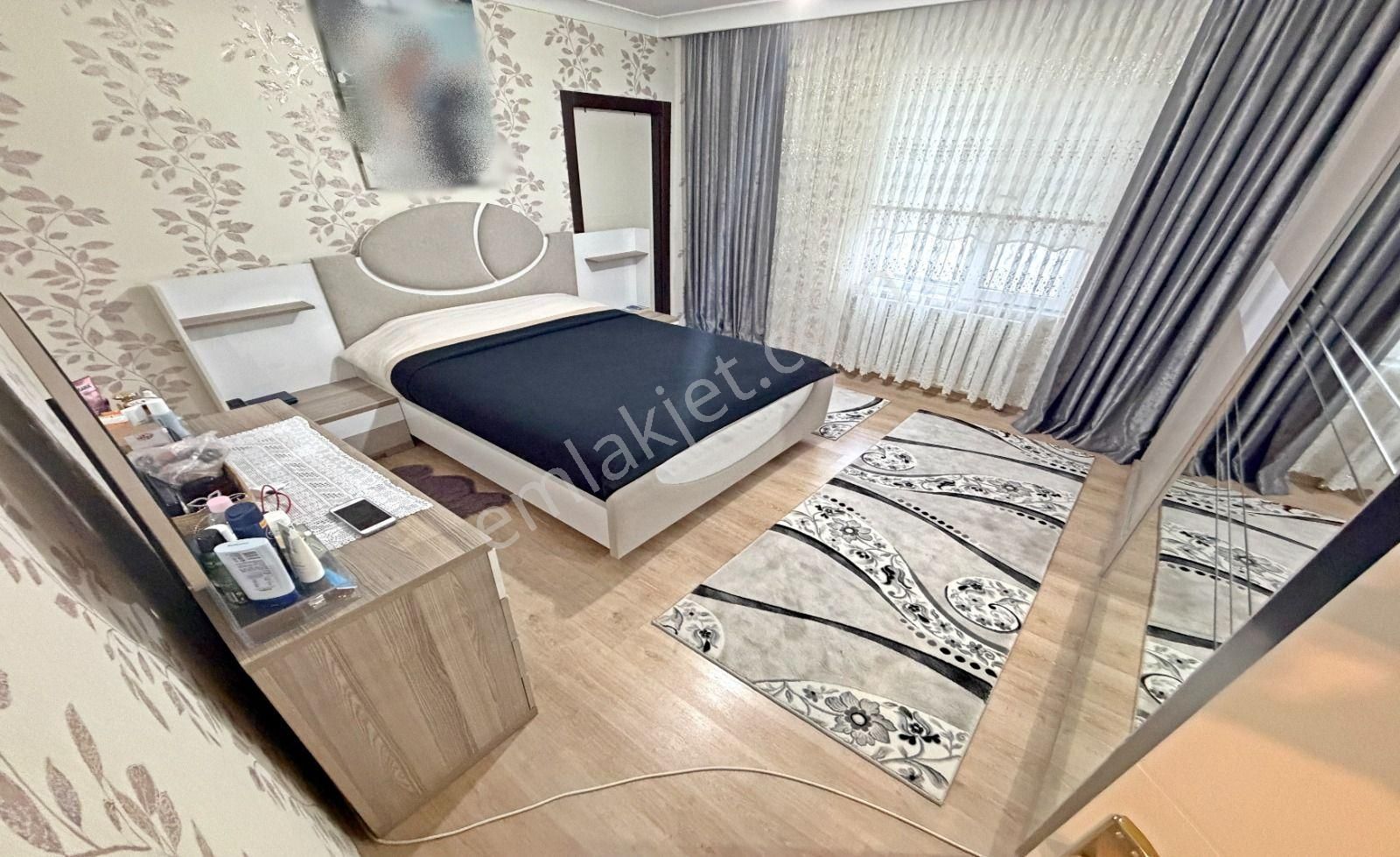 Atapark'ta E.banyolu Genç Binada Full+full Yapılı 145 M2 3+1 Daire! - Görsel 21