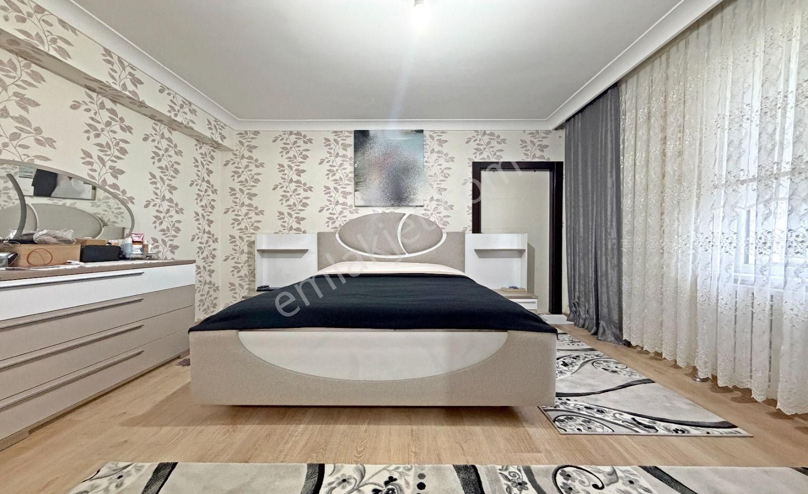 Atapark'ta E.banyolu Genç Binada Full+full Yapılı 145 M2 3+1 Daire! - Görsel 19