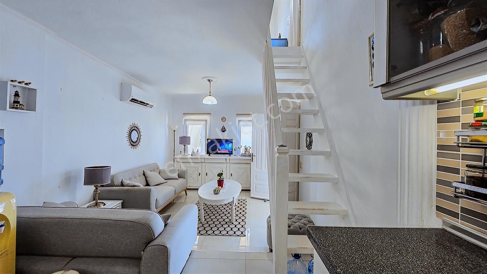 Denize Sıfır, Özel Plajlı Ve Panoramik Manzaralı Yalıkavak Villa - Görsel 19