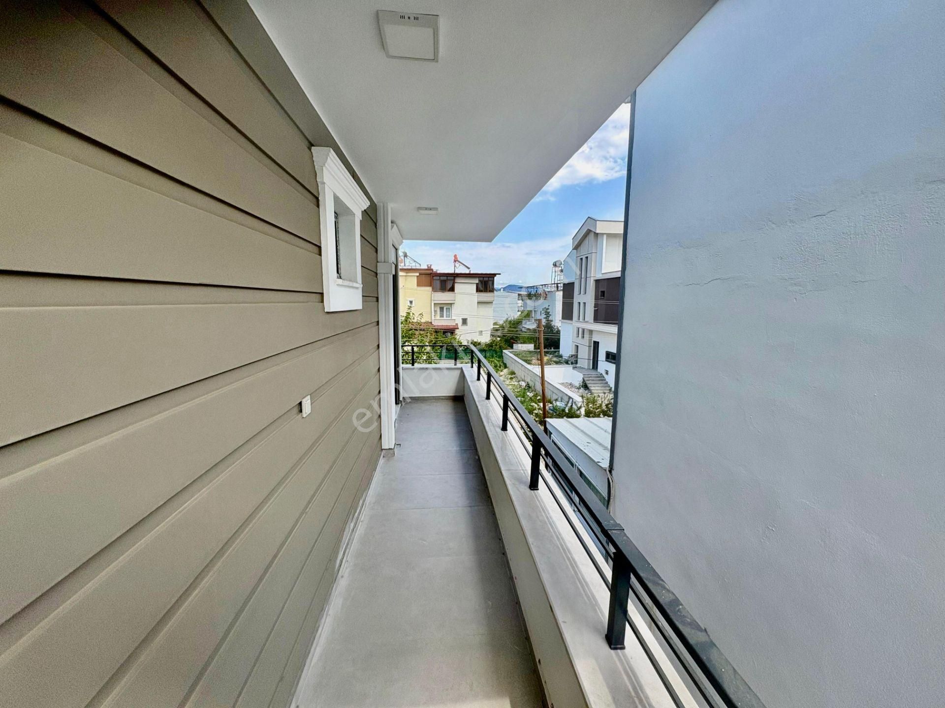 ▓karabuluttan▓güre'de Denize 200mt Tasarım Harikası Lüx 4+1 Satılık Villa - Görsel 24