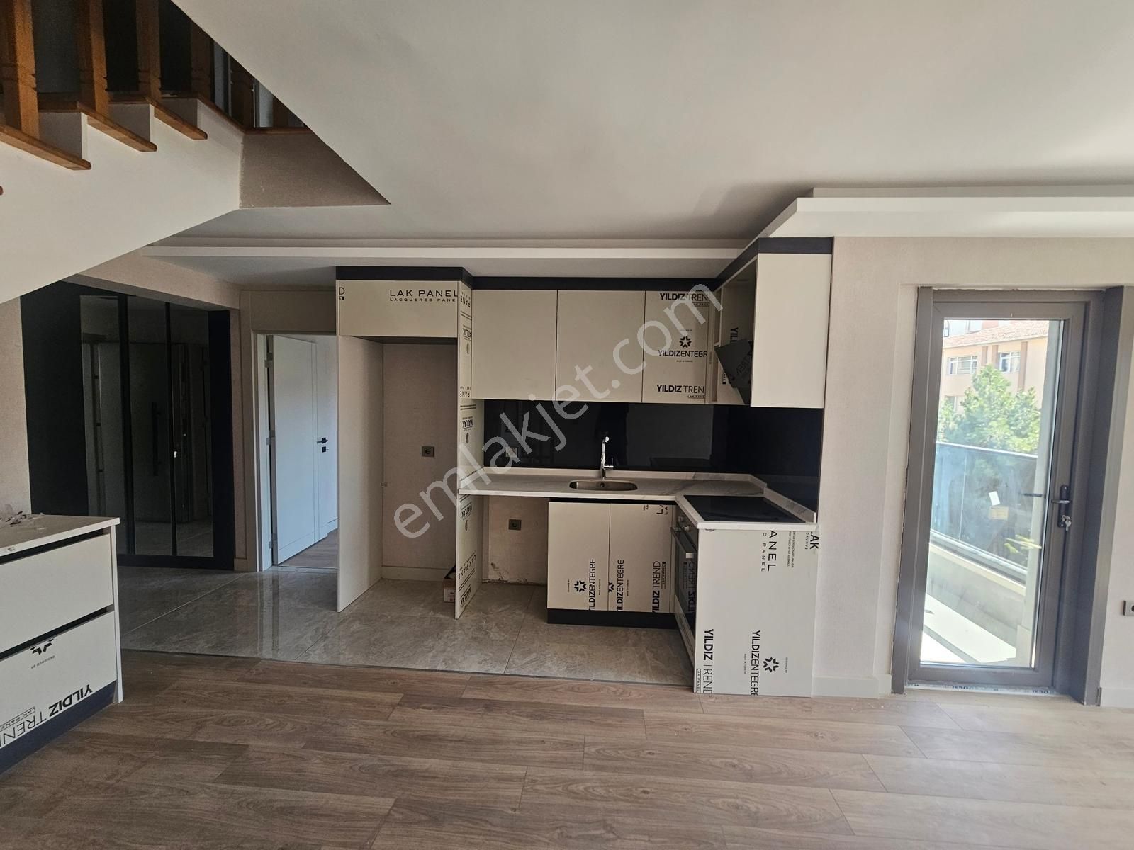 Şimşek Emlak'tan Dikmen Mimar Cd. Yeni Bina 110 M2 3+1 Dubleks - Görsel 9